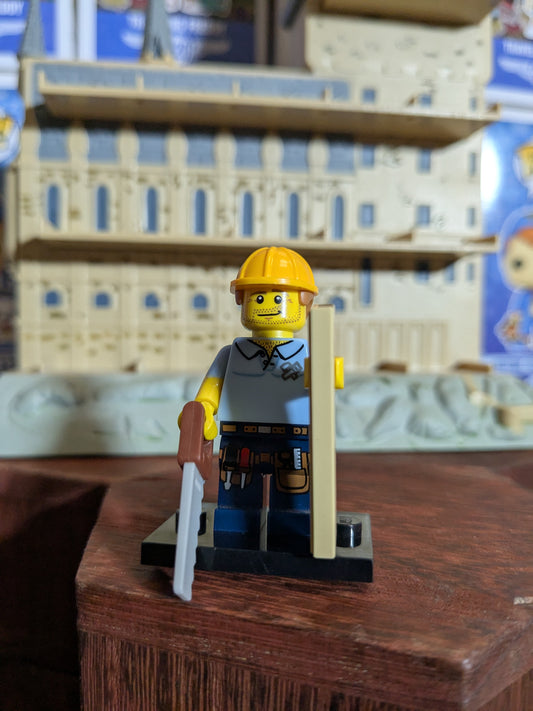 Lego Minifigures : Carpenter