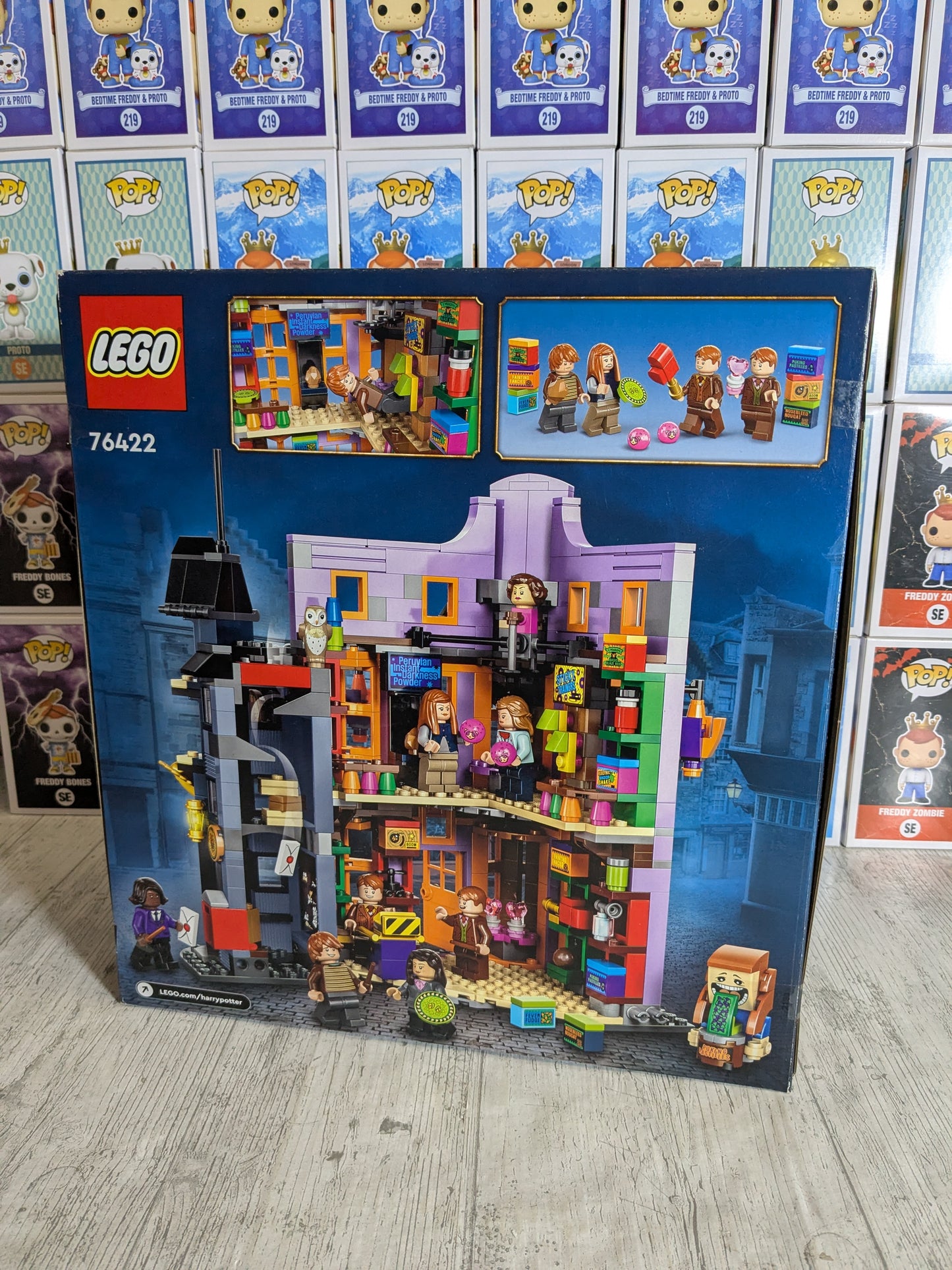 LEGO Harry Potter #76422 - Diagon Alley : Weasleys' Wizard Wheezes