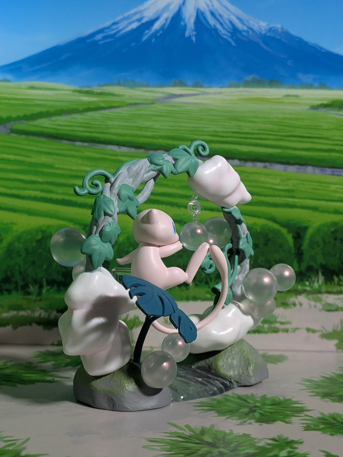 Re-Ment Pokémon Circular Diorama Collection 2 - Mew | Mew (~10cm)