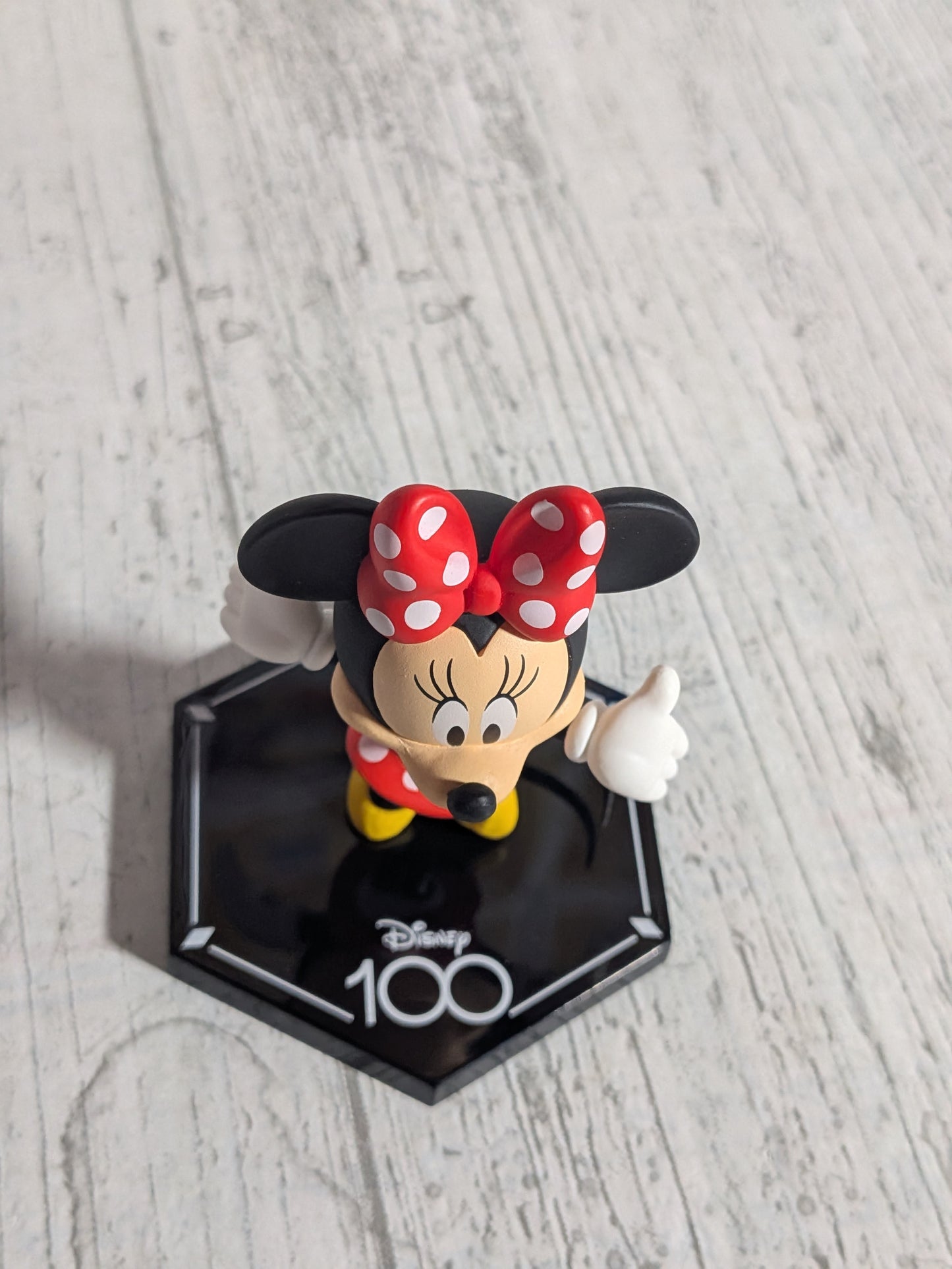 eStream Disney 100 Mini Figure Collection Vol.1 - Minnie Mouse