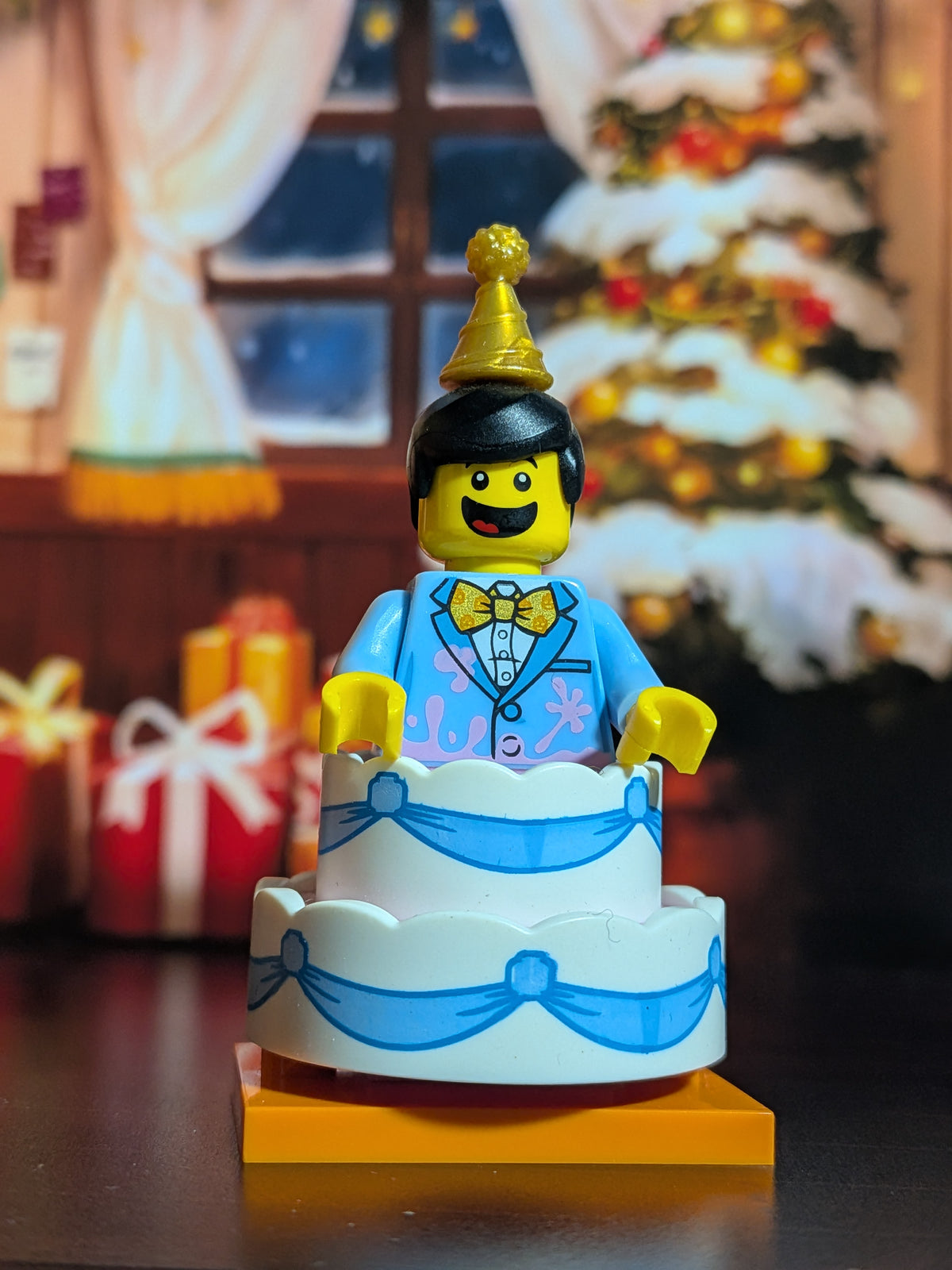 LEGO Minifigures - Uomo Costume Torta di Compleanno