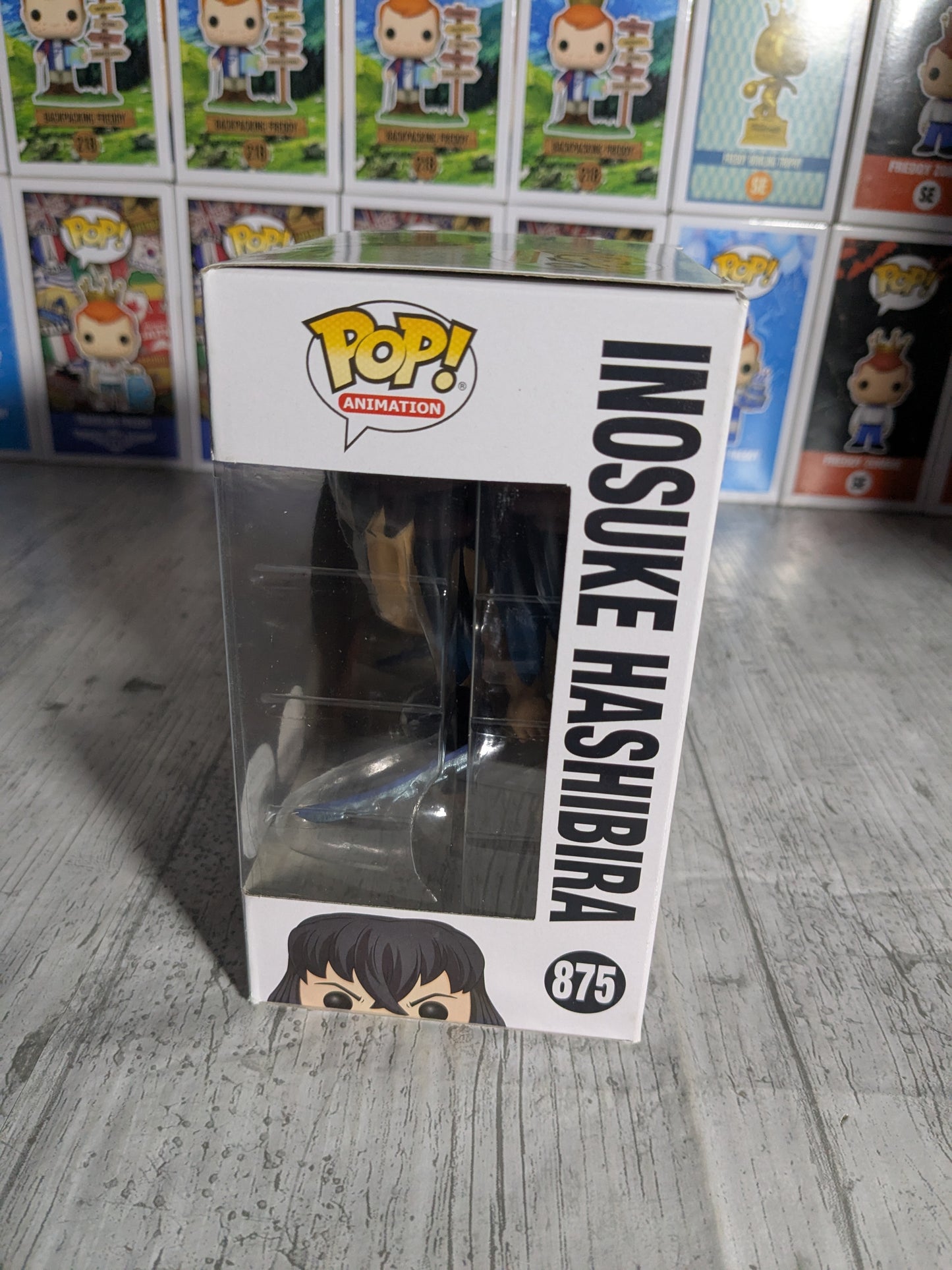Funko pop 875 : Inosuke Hashibira (Flocked Chase/Damaged Box)