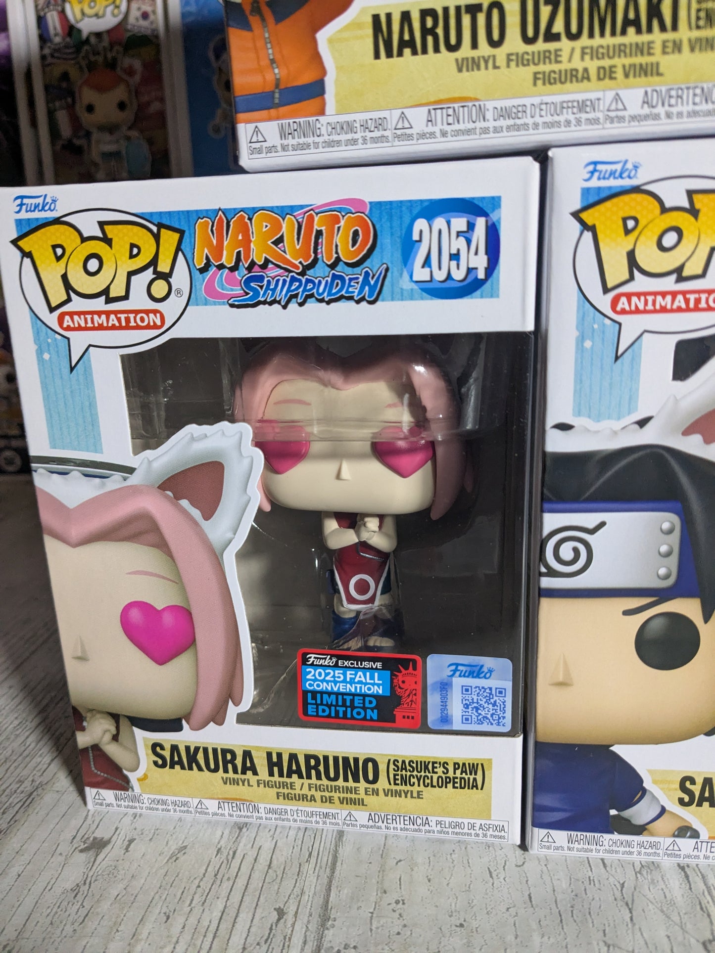 Funko pop Naruto Shippuden - Sasuke's Paw Encyclopedia Bundle