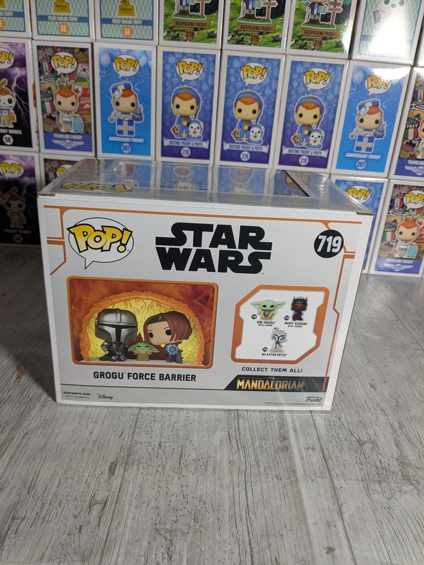 Funko pop Star Wars #719 - Grogu Force Barrier (Opened / Damaged Box/ Destroyed plastic)