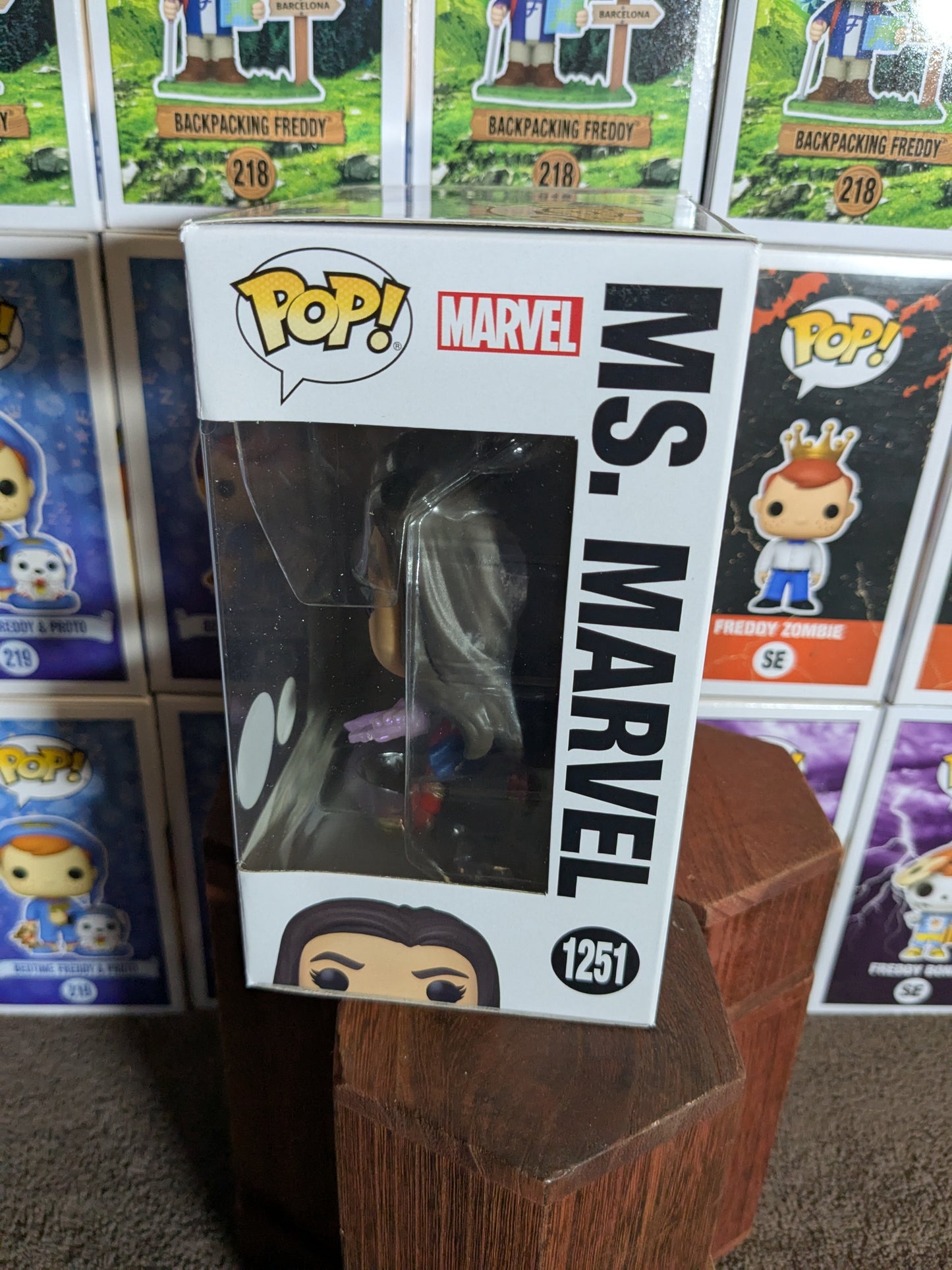 Funko pop 1251 : Ms. Marvel (Glow)