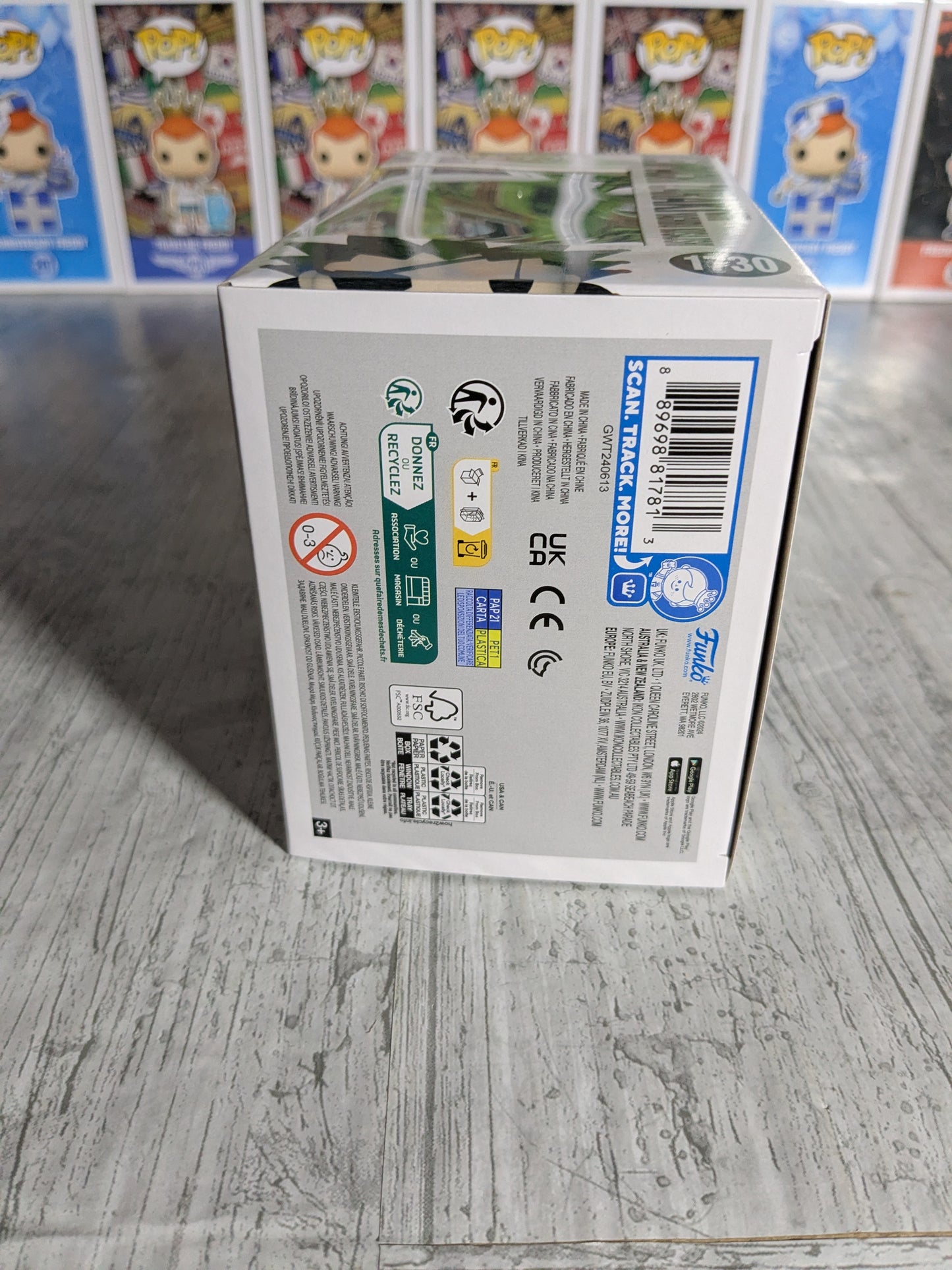 Funko pop 1730 : Kenpachi Zaraki with Yashiru Kusajishi