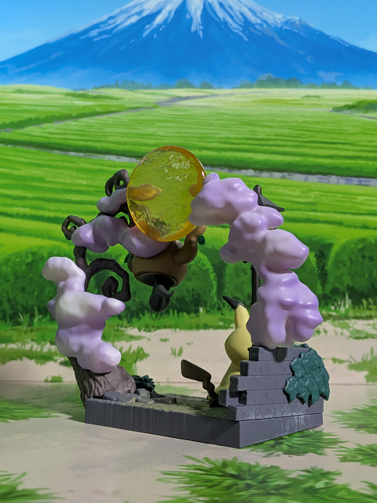 Re-Ment Pokémon Circular Diorama Collection 2 - Mimiqui & Brocélôme | Mimikyu & Phantump (~10cm)