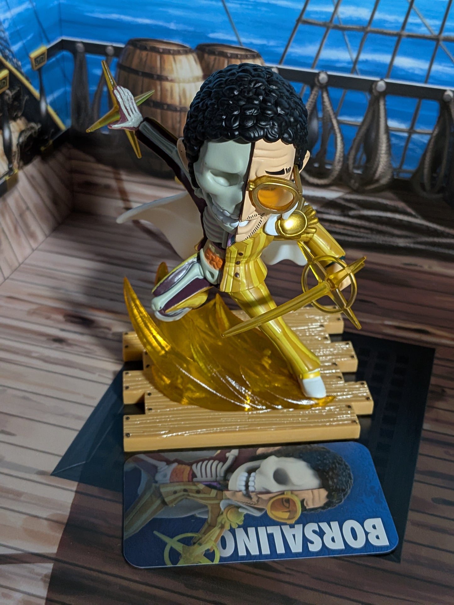 Mighty Jaxx - One Piece Freeny's Hidden Dissectibles Marines Edition - Borsalino / Kizaru (~10cm)
