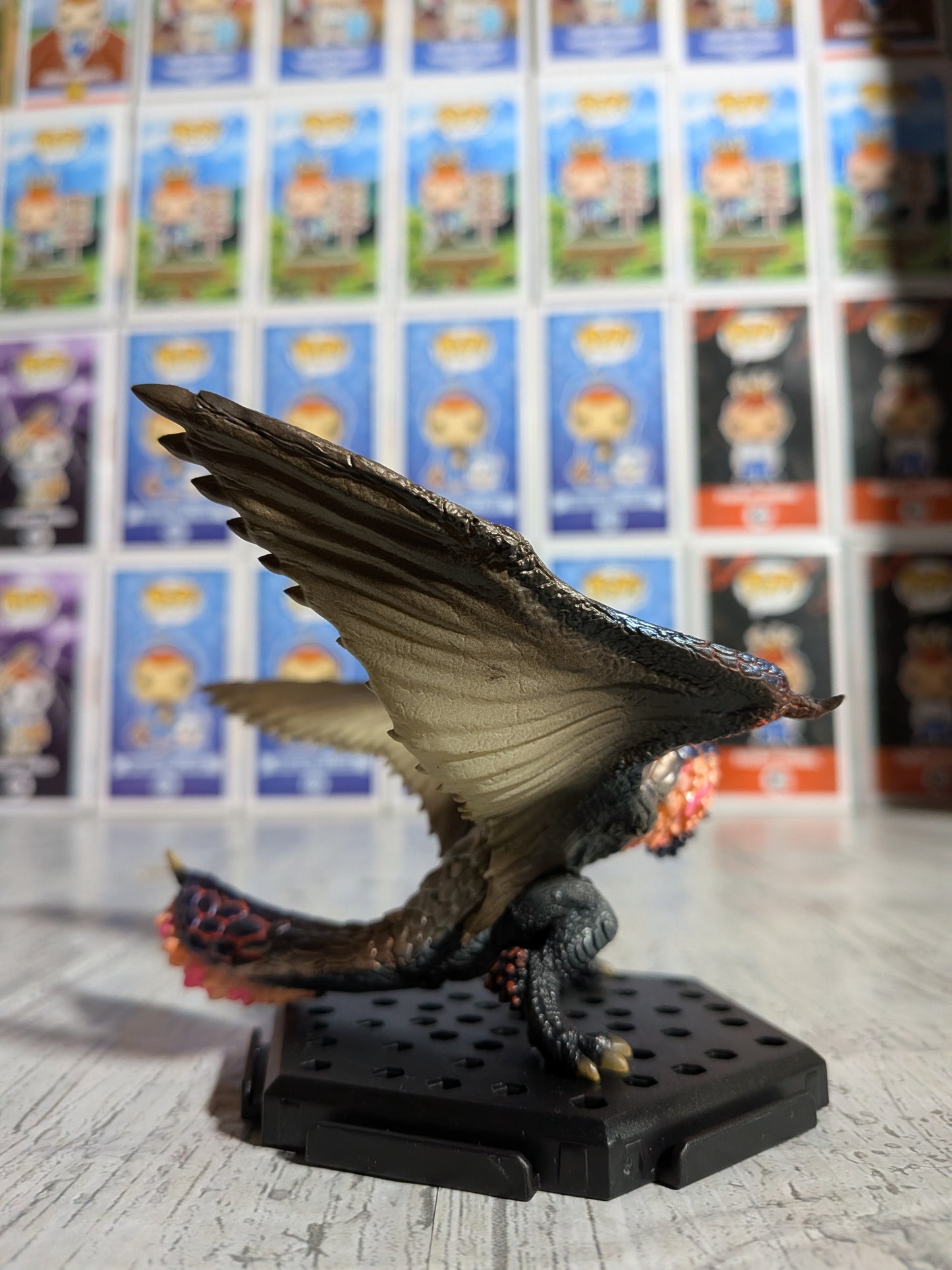 Capcom Figure Builder - CFB Vol. 26 - Monster Hunter Rise Sunbreak - Boiling Crimson Bazelgeuse - env. 10cm