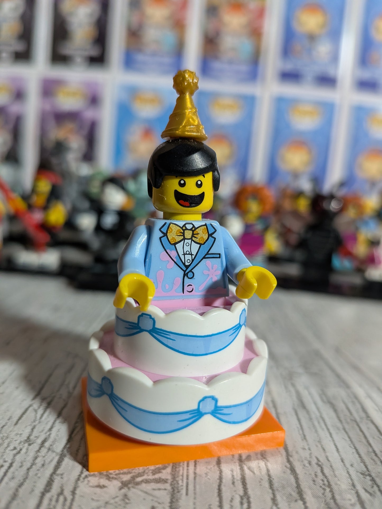 LEGO Minifiguren - Geburtstagstorten-Mann