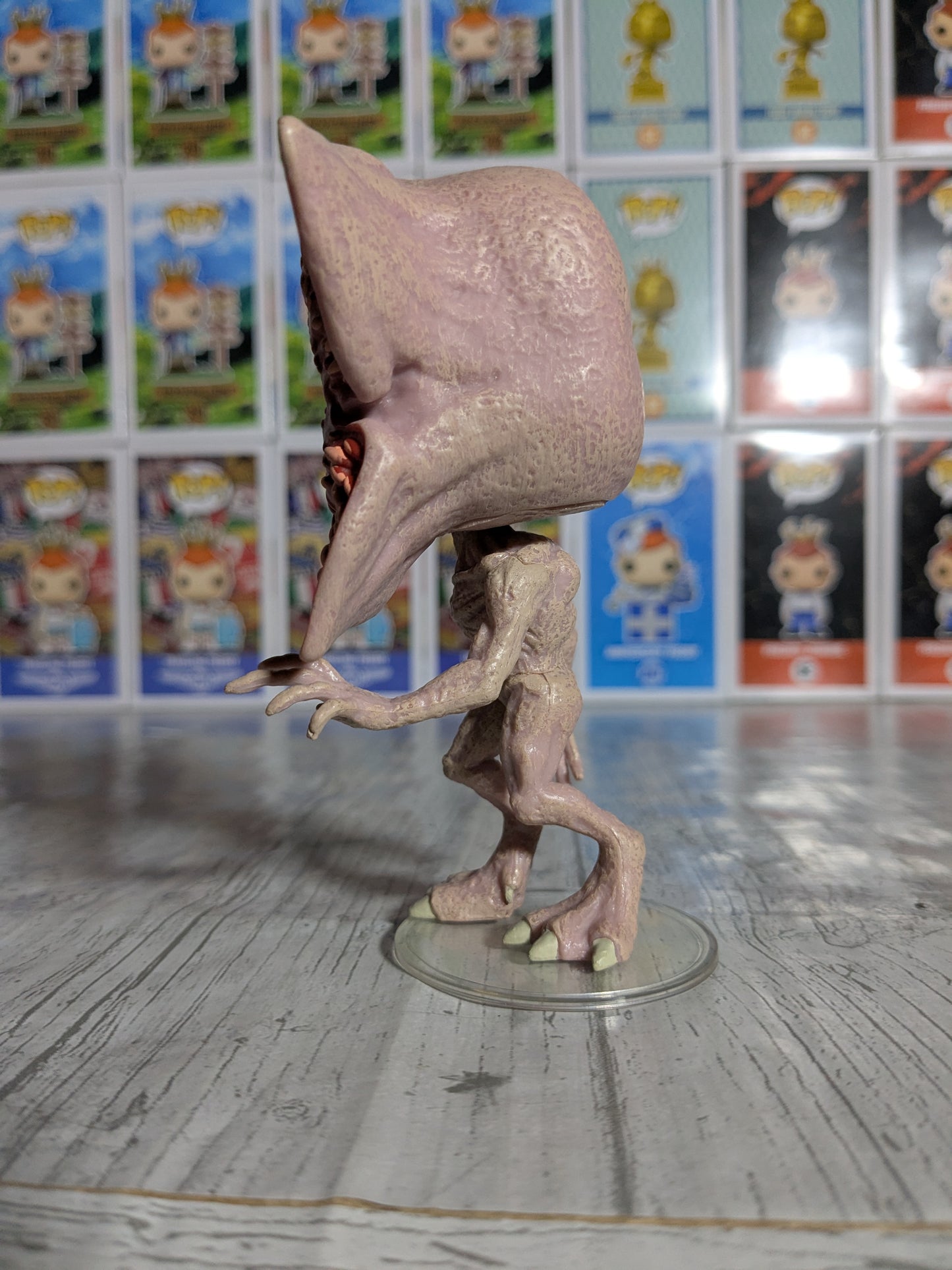 Funko pop 428 : Demogorgon (SC2022/Glow/Opened/Damaged box/3000PCS)