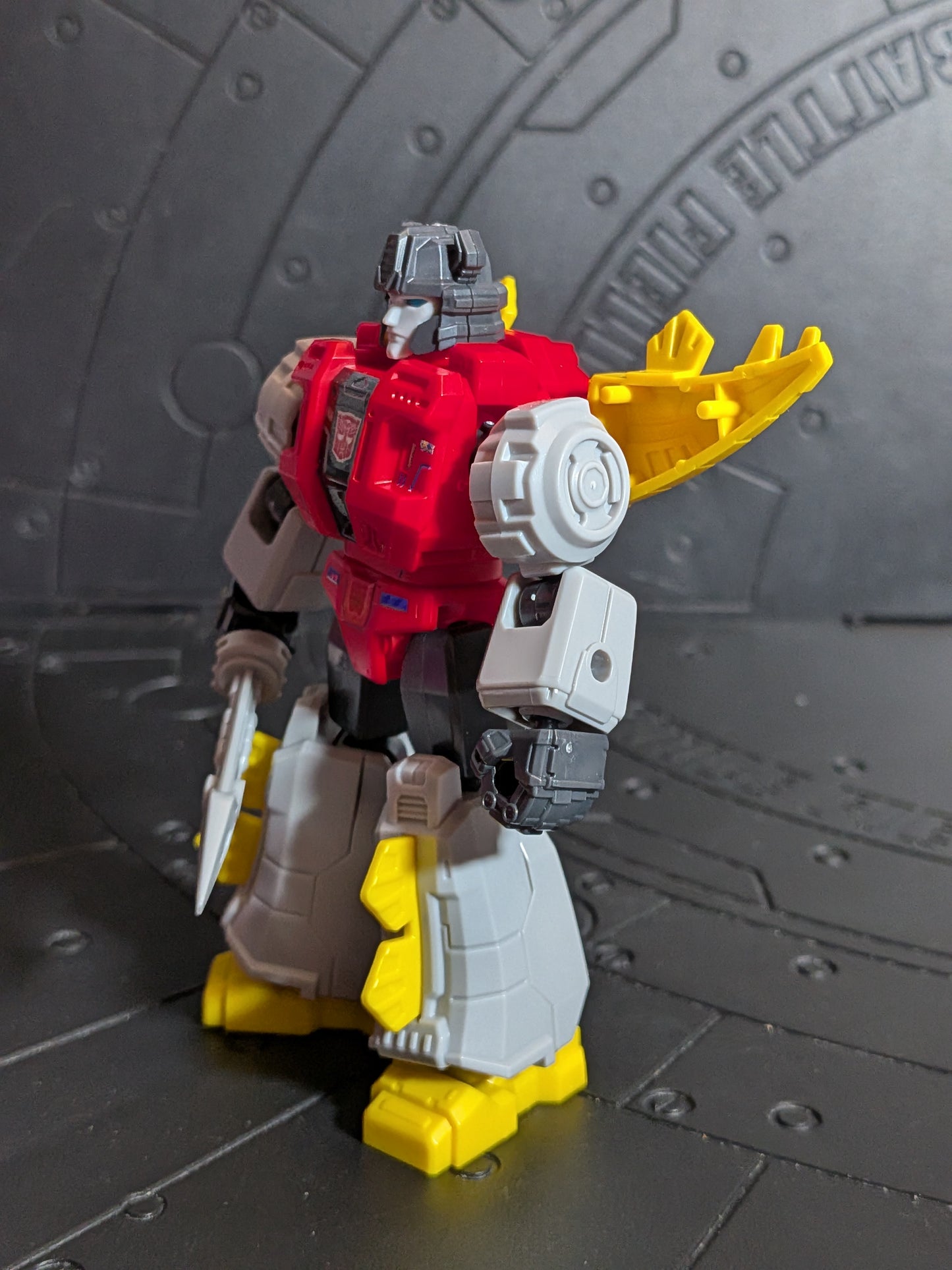 Blokees - Transformers Galaxy Version 04 - Snarl (Robot Mode) (~10-12cm)