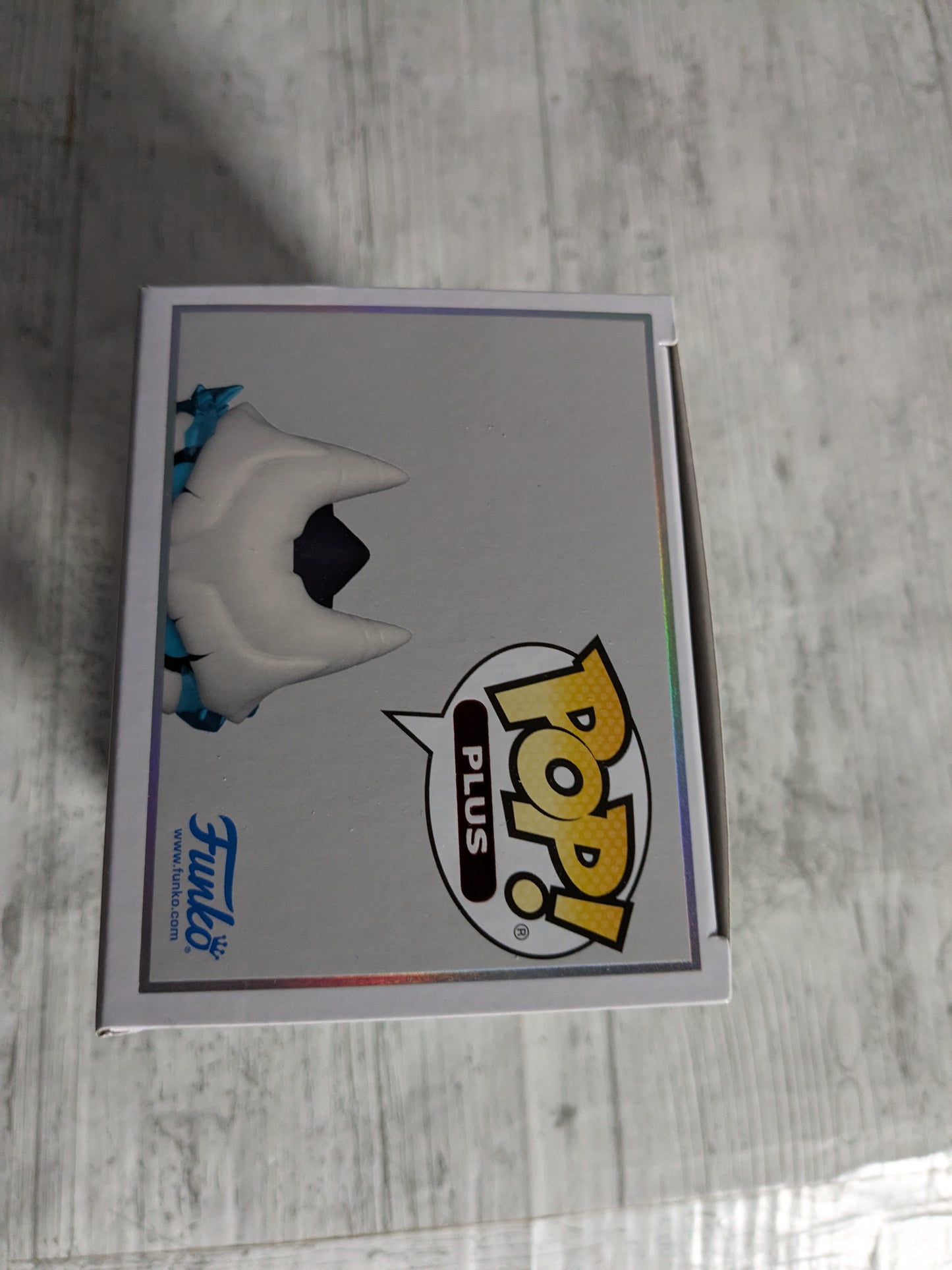 Funko pop Kaiju No. 8 #2084 - Kaiju No. 8 (Chase)