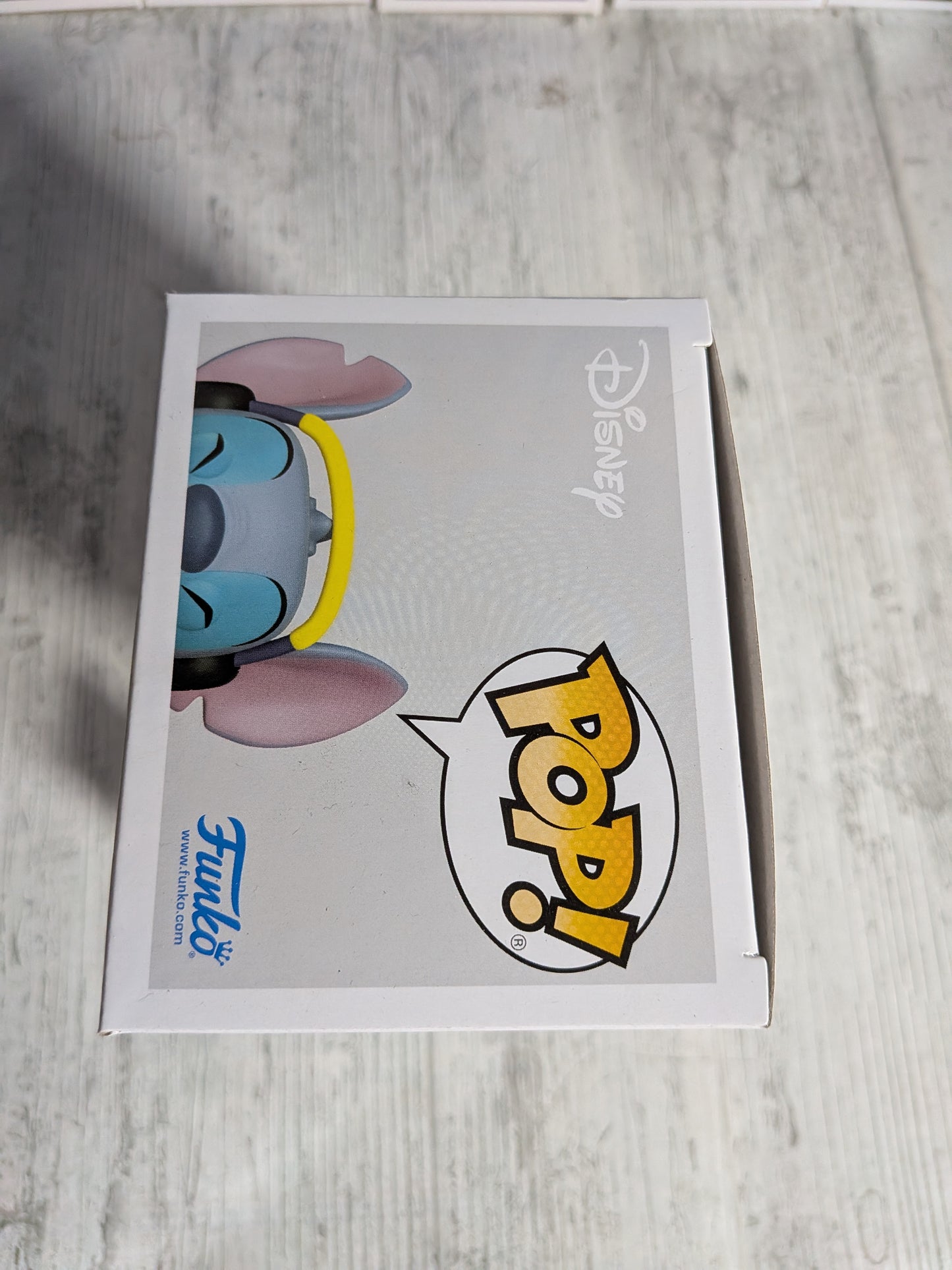 Funko Pop Disney #1590 - Stitch mit Kopfhörern (9500 STÜCK)