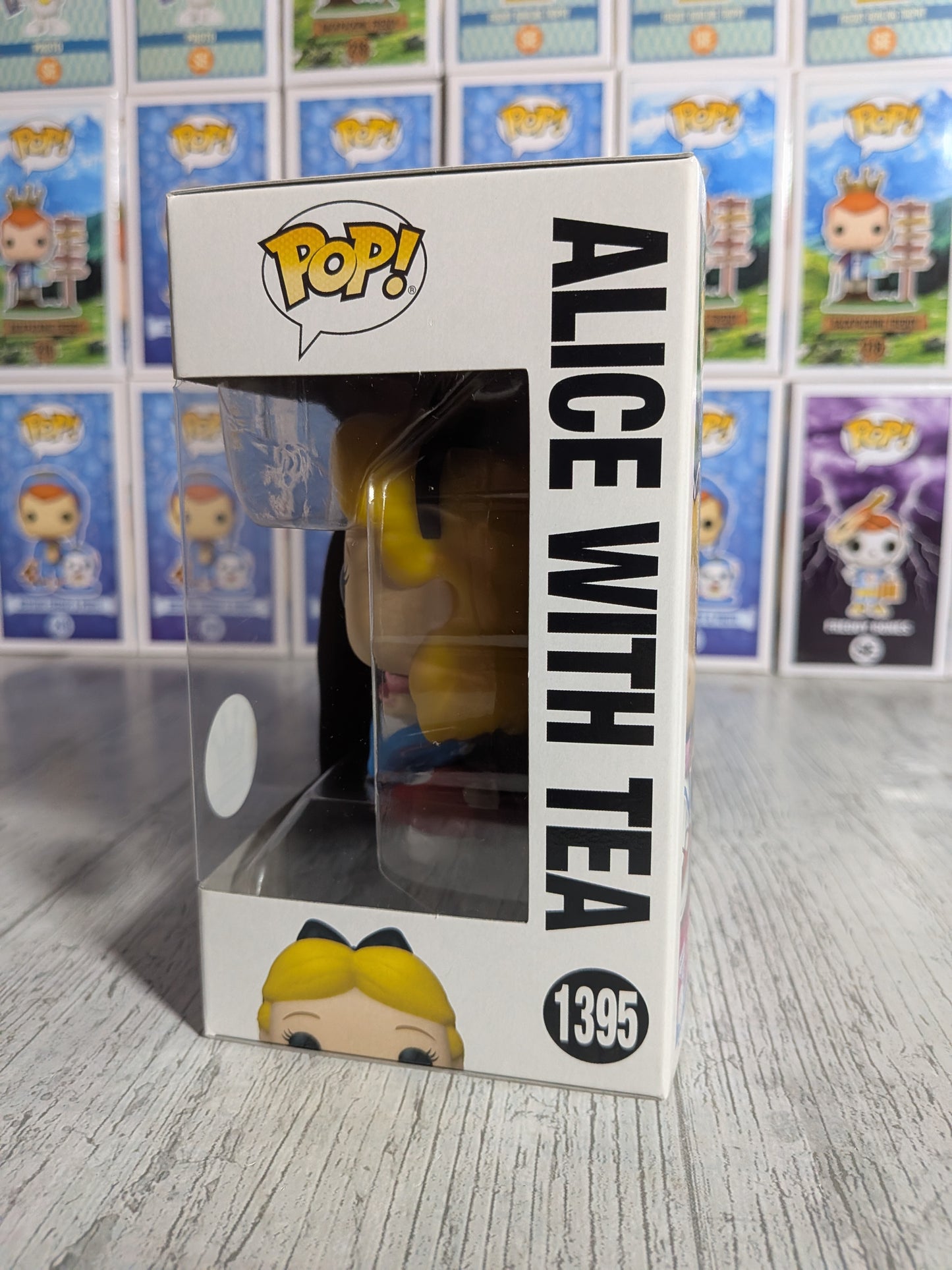 Funko Pop Disney #1395 - Alice with Tea