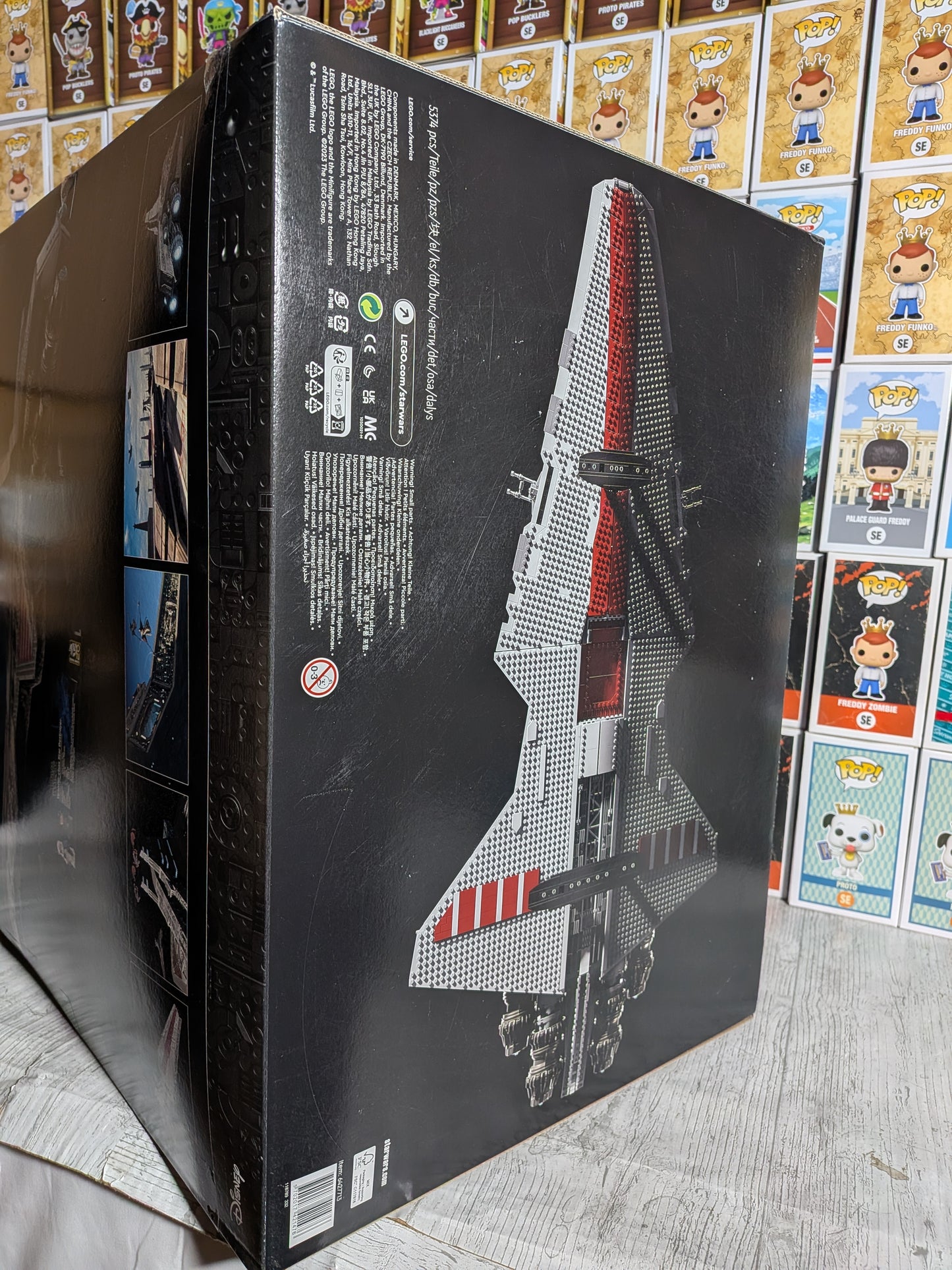 LEGO Star Wars #75367 - Venator-Class Republic Attack Cruiser (Beschädigter Karton)