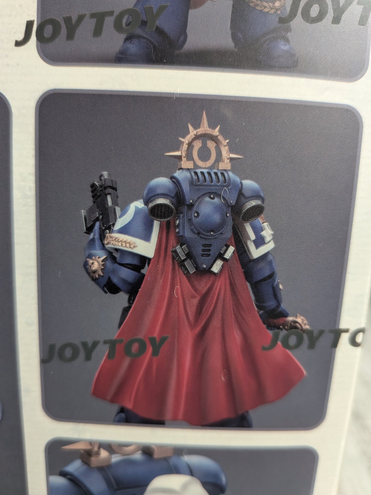 JoyToy Warhammer 40k - Ultramarines Primaris Captain (12cm)