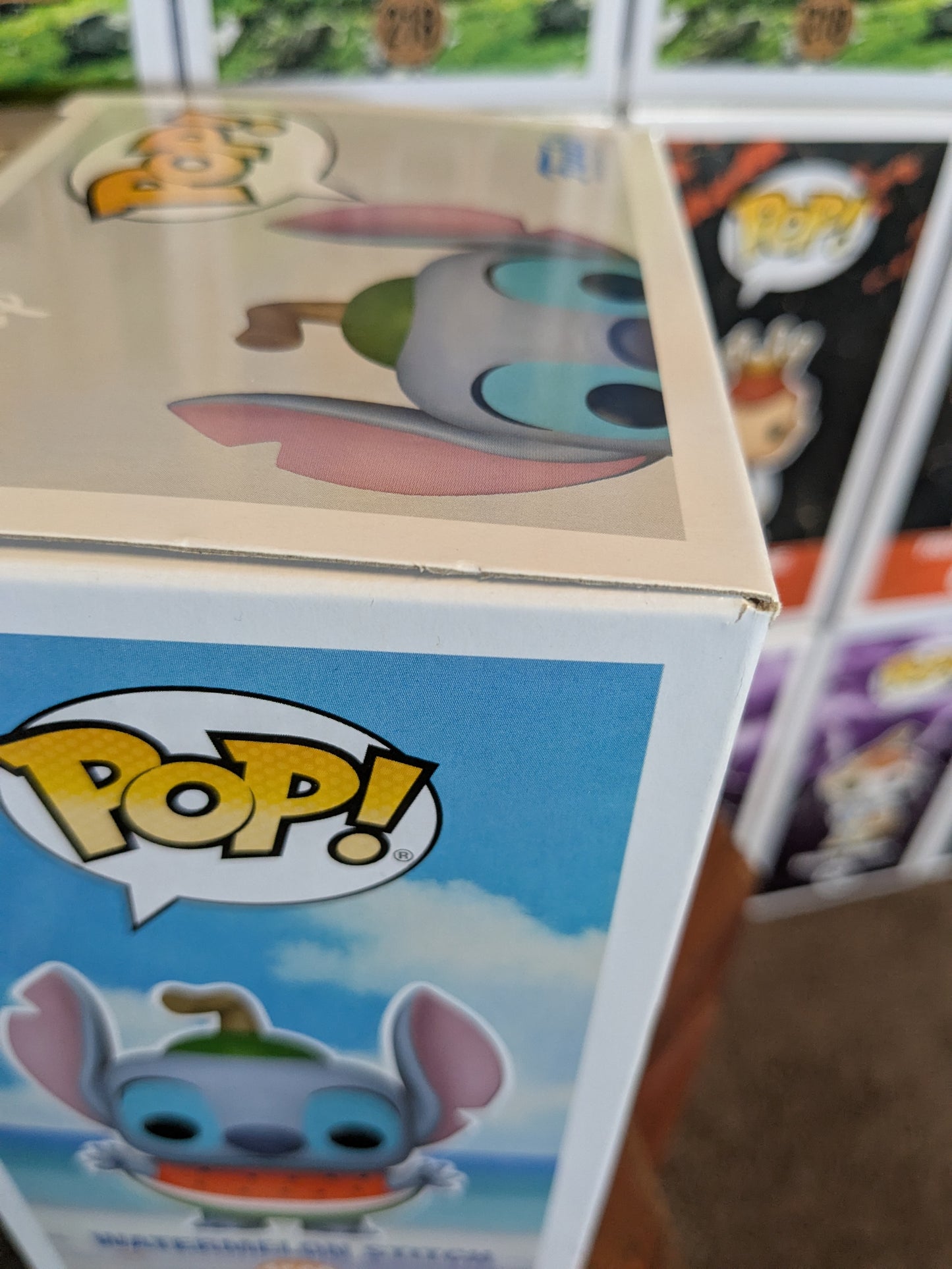 Funko pop 1589 : Watermelon Stitch (Supreme/9500PCS)