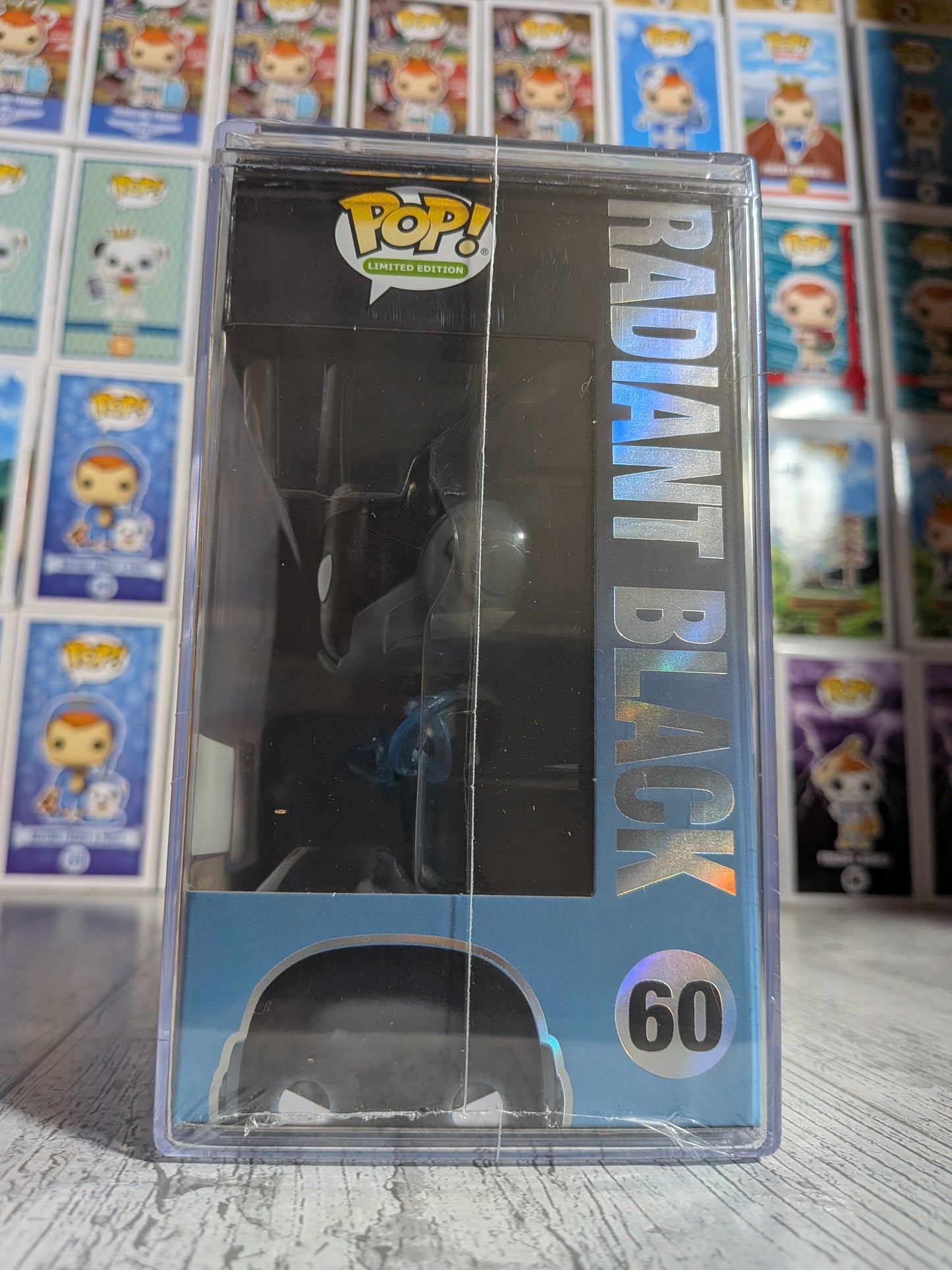 Funko Pop! Radiant Black #60 - Radiant Black (Glow/SC2026/5000PCS)