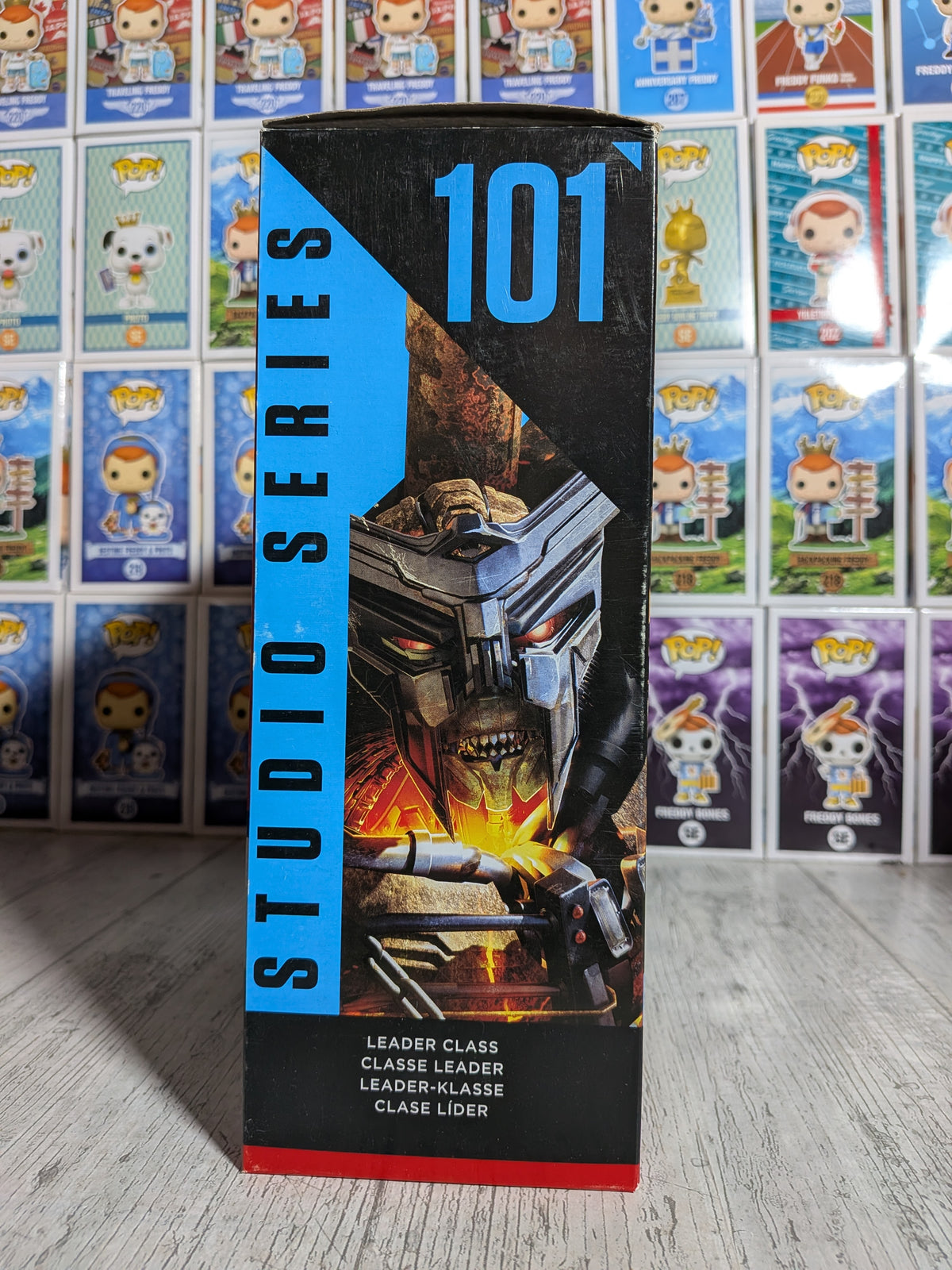 Transformers Studio Series #101 - Flagello