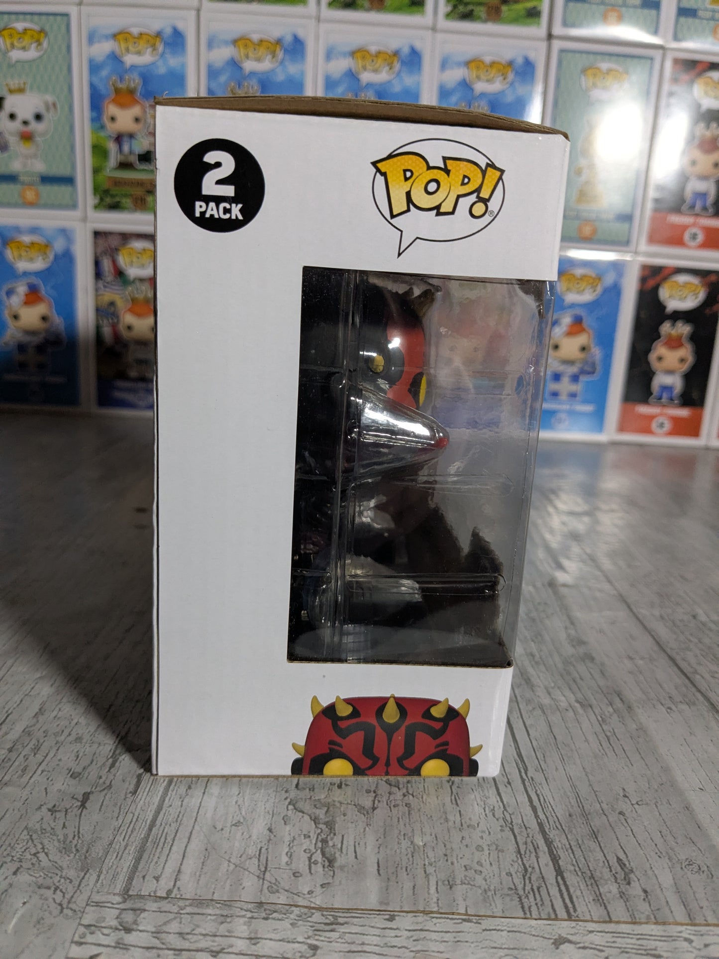 Funko pop : Darth Maul & Gar Saxon (Glow/Damaged Box/Opened)