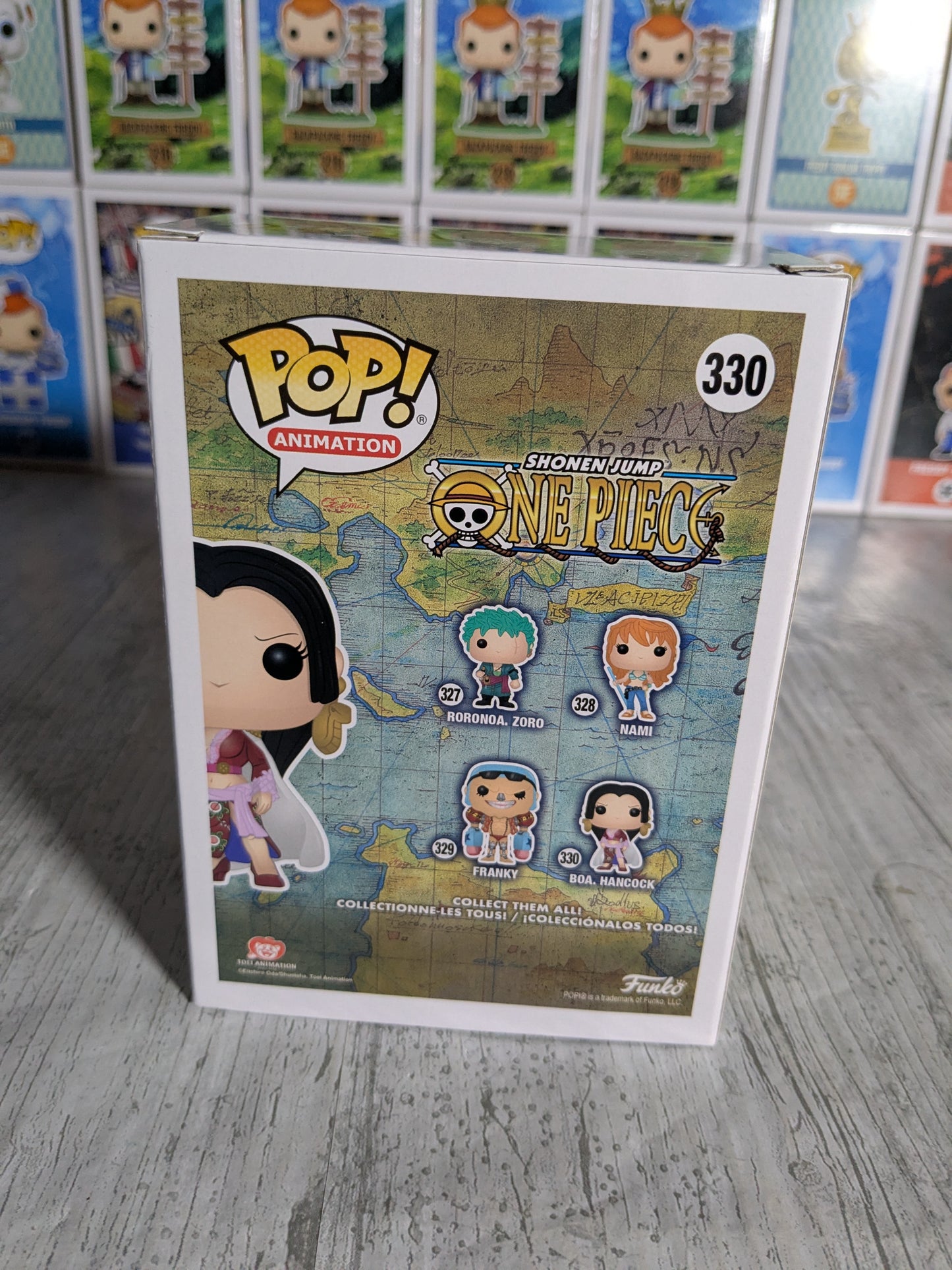 Funko pop 330 : Boa Hancock (Damaged Box)