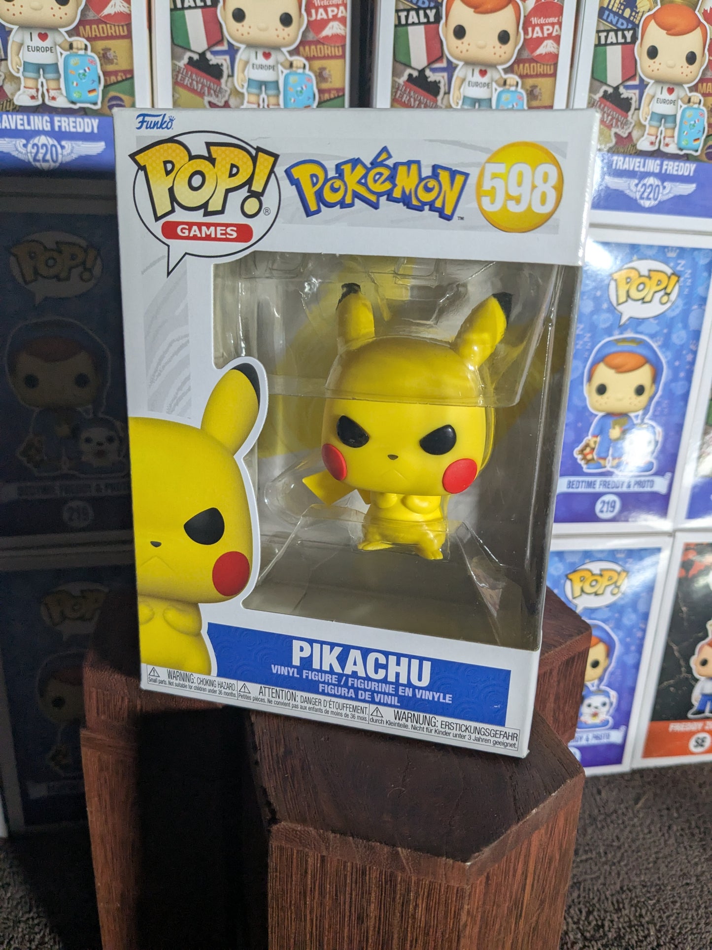 Funko pop 598 : Pikachu