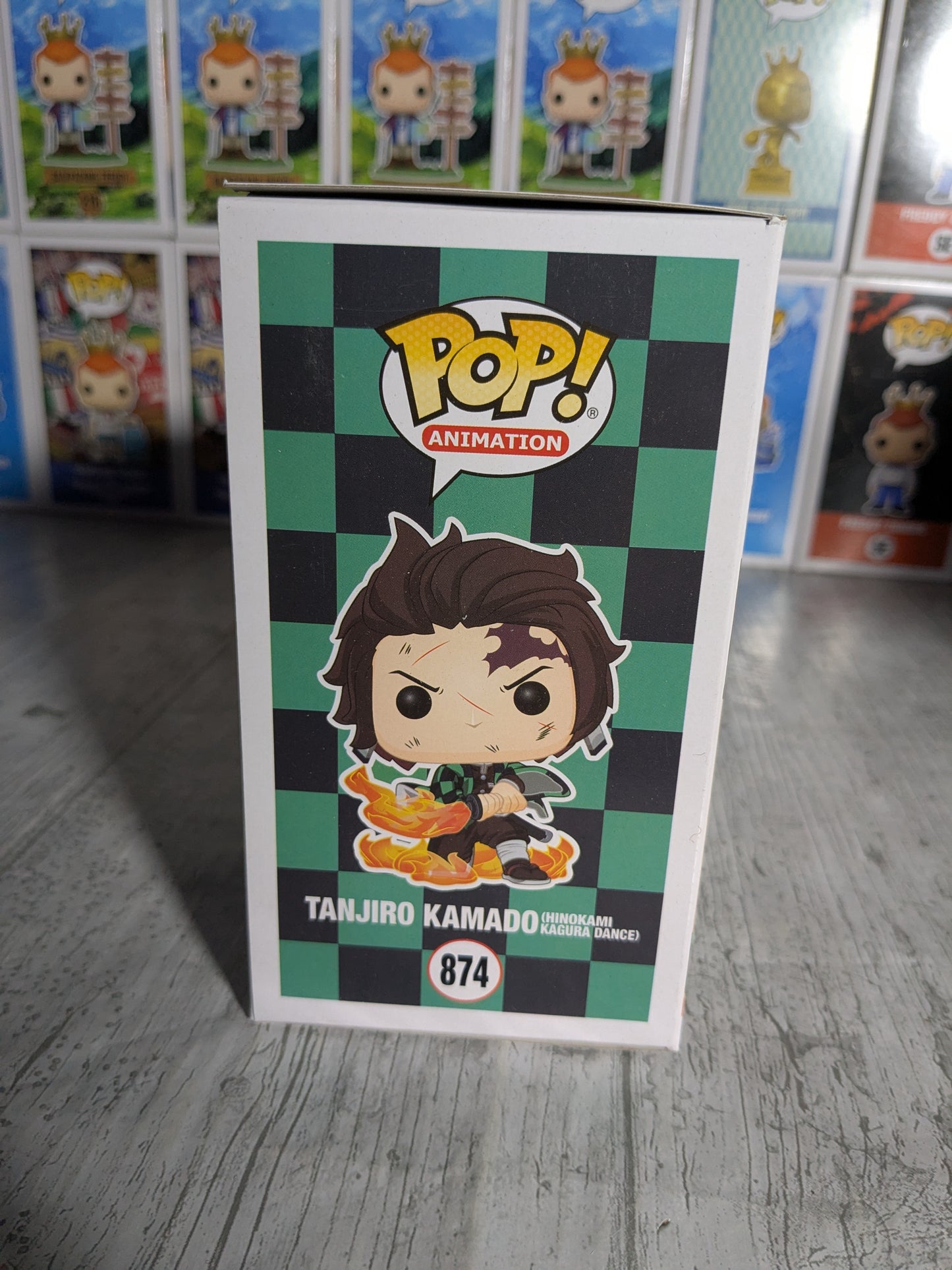 Funko pop 874 : Tanjiro Kamado Hinokami Kagura Dance (Chase)