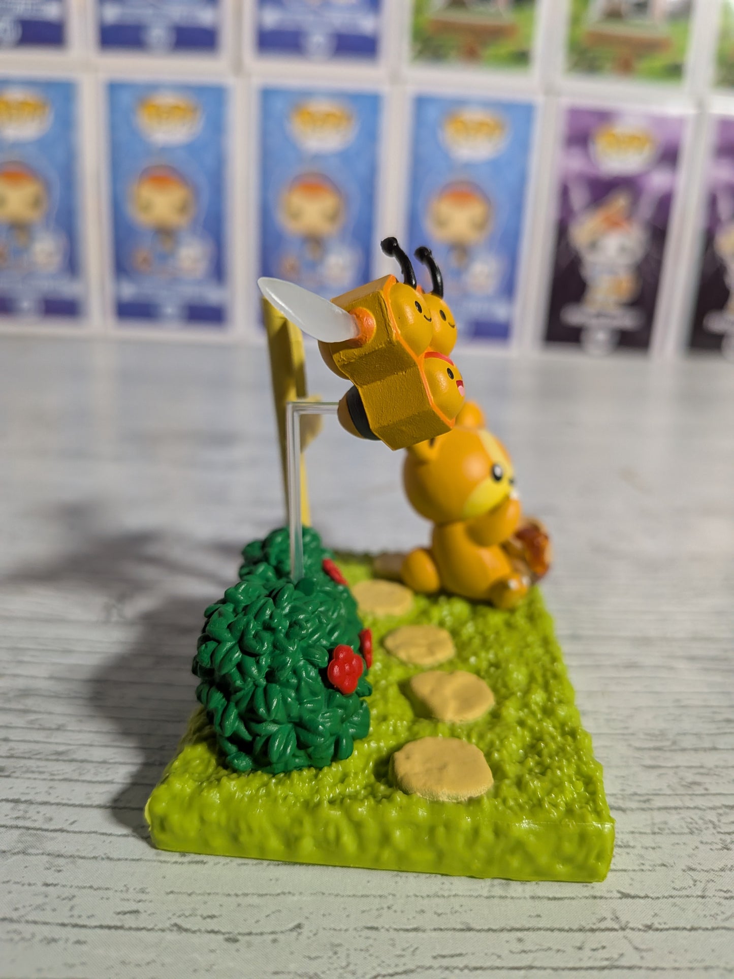 Re-Ment Pokémon - Teddiursa & Apitrini / Combee - Pokémon Garden