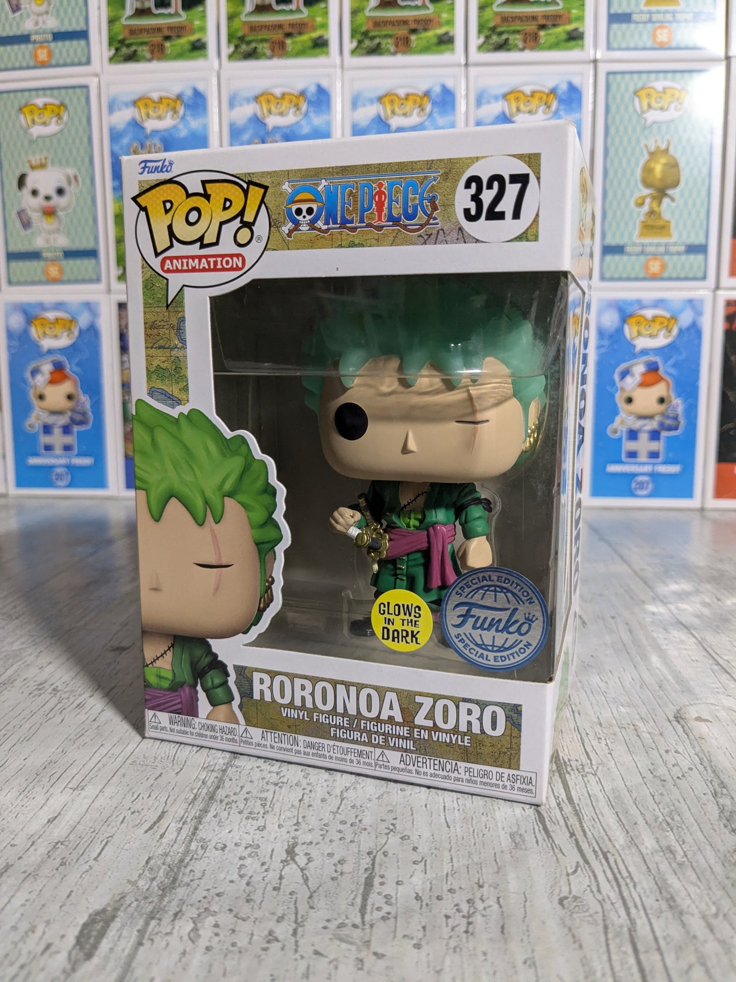 Funko pop 327 : Roronoa Zoro (Glow)