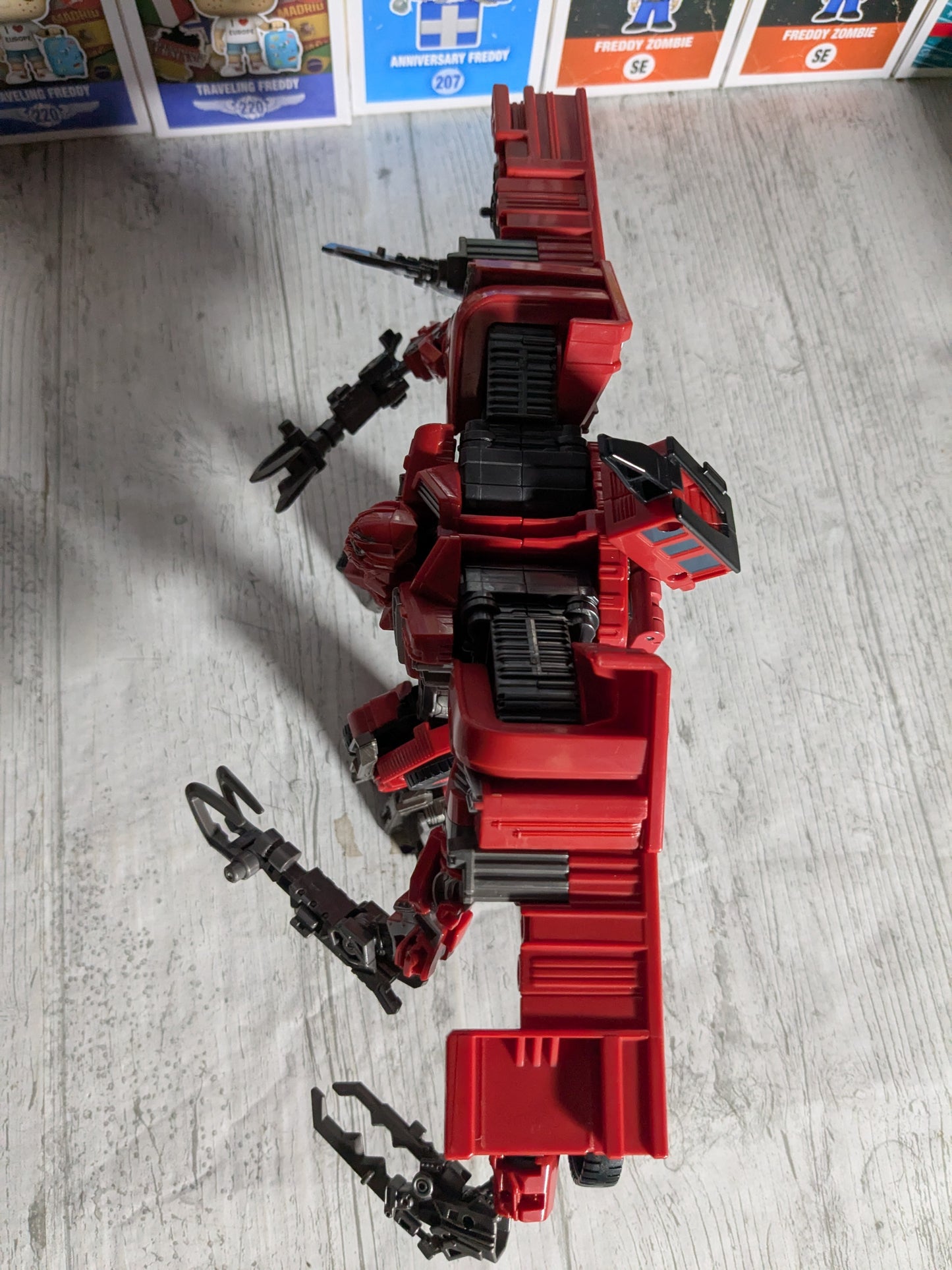 Studio Series 66 : Overload