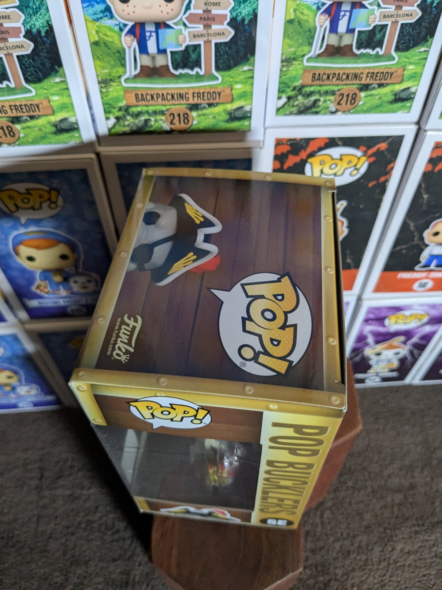 Funko pop SE : Pop Bucklers