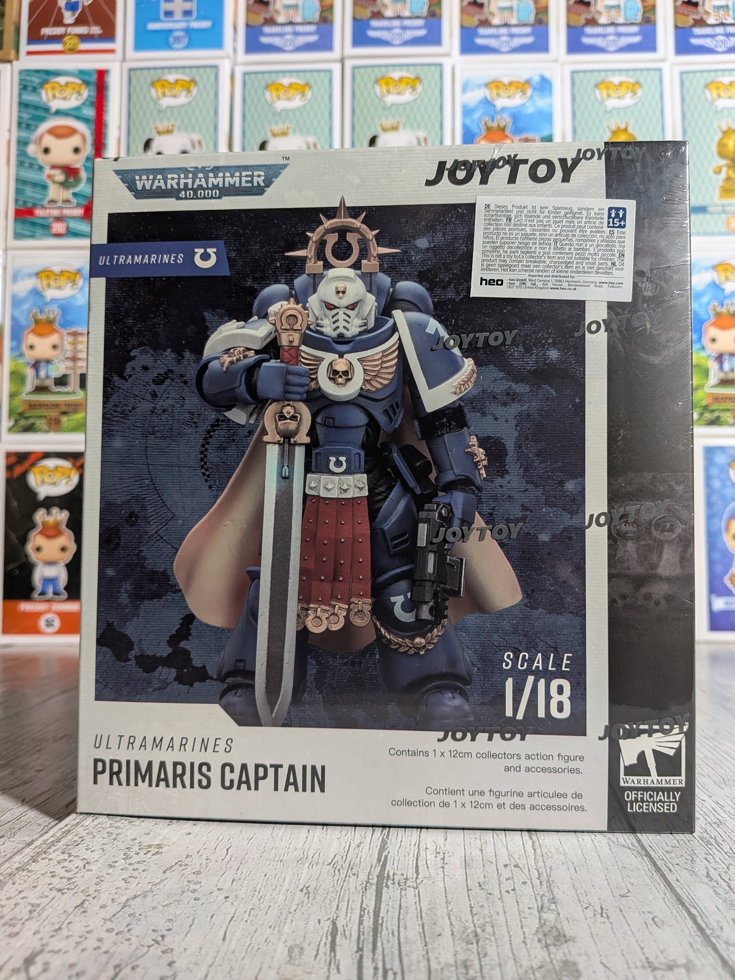JoyToy Warhammer 40k - Ultramarines Primaris Captain (12cm)