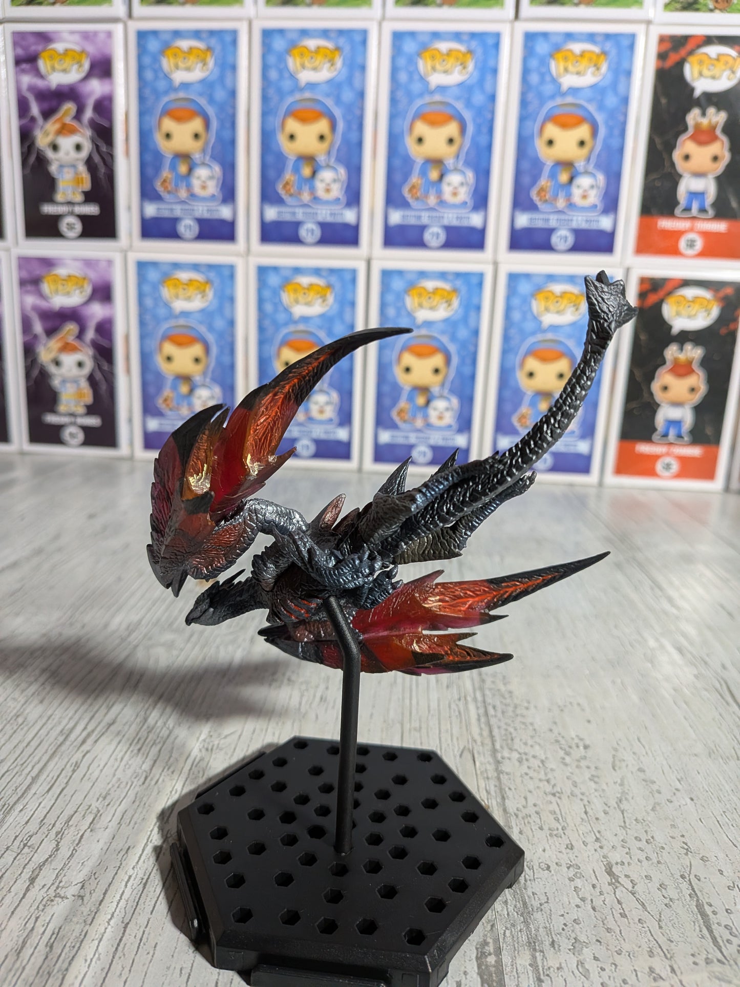 Capcom Figure Builder - CFB The Best Vol. 19-21 - Monster Hunter Rise - Crimson Glow Valstrax - env. 10cm