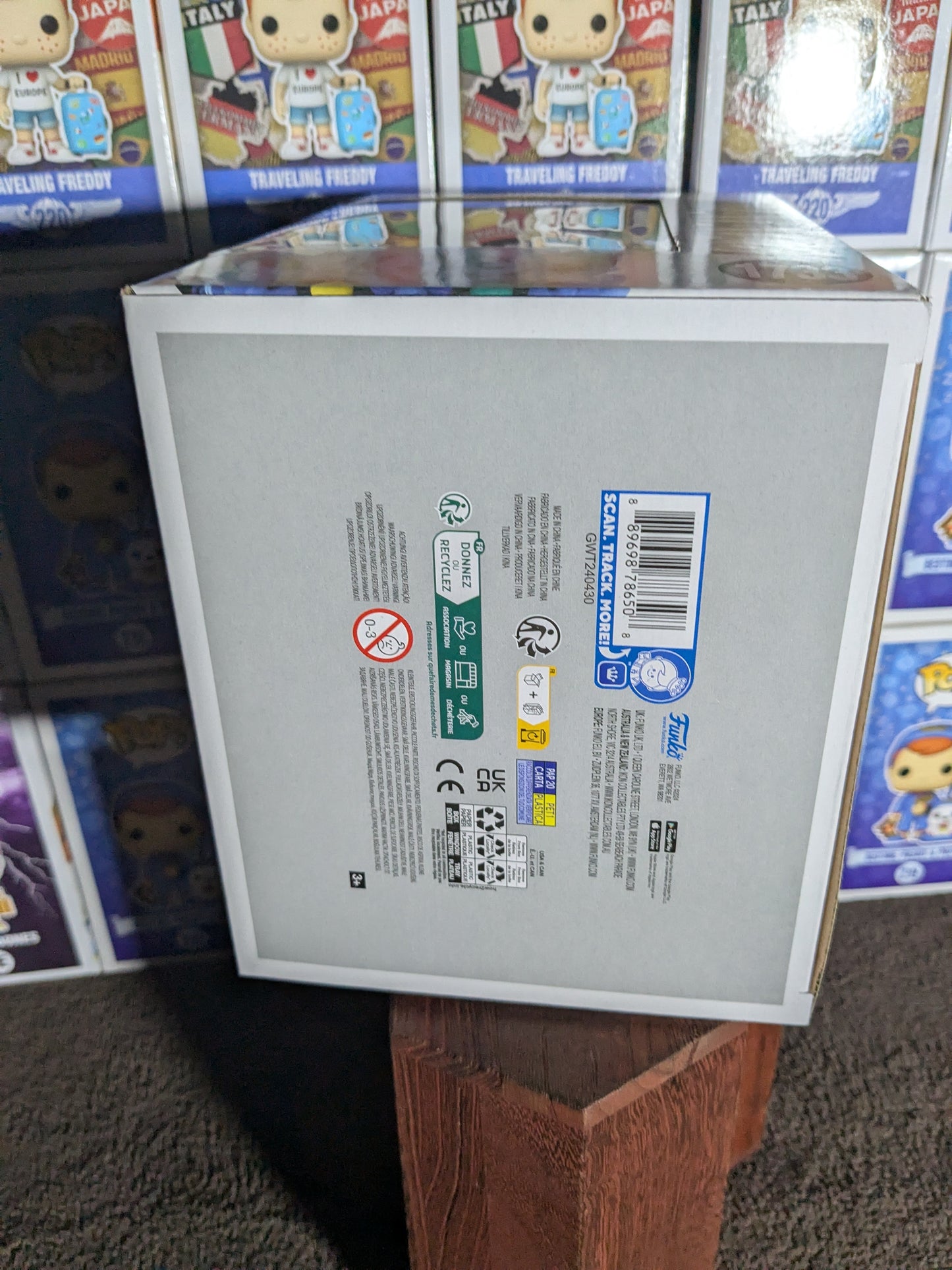 Funko pop 1733 : Matatabi (Opened/Glow/FC2024)