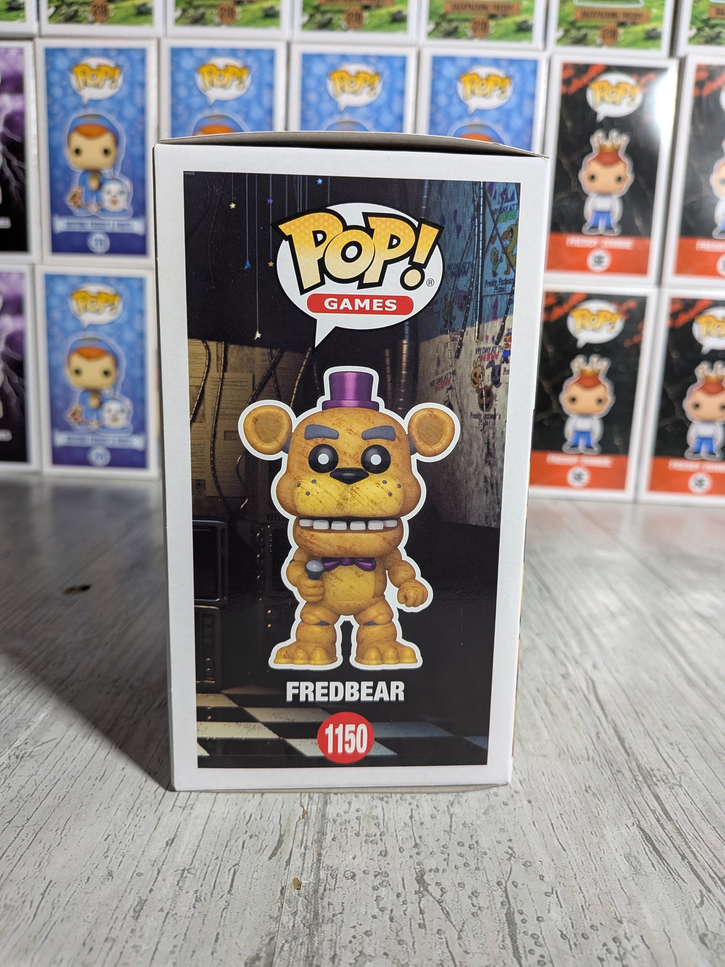 Funko Pop Five Nights at Freddy's #1150 – Fredbear (9500 Stück/Geöffnet/Beschädigter Kunststoff)