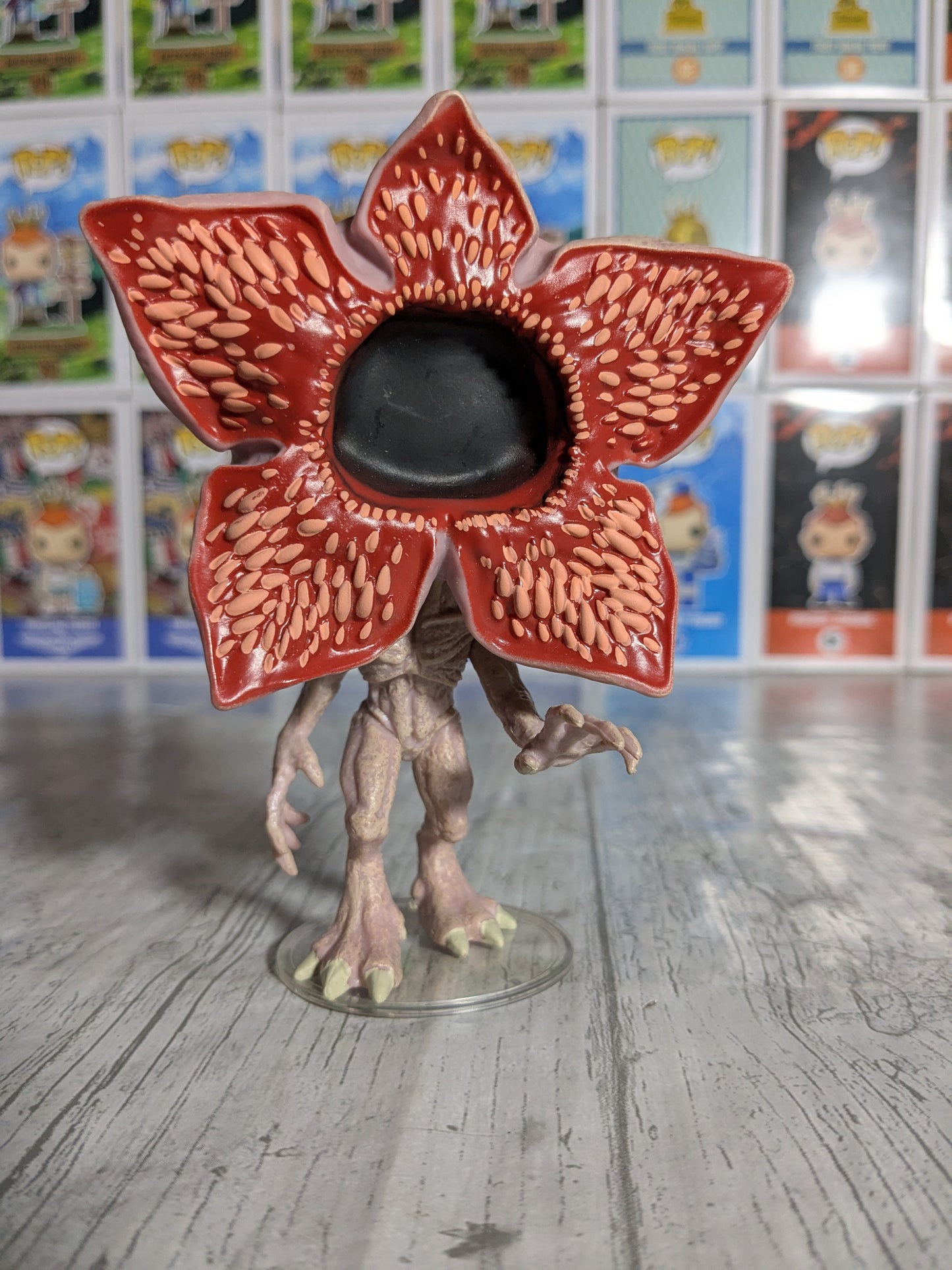 Funko pop 428 : Demogorgon (SC2022/Glow/Opened/Damaged box/3000PCS)