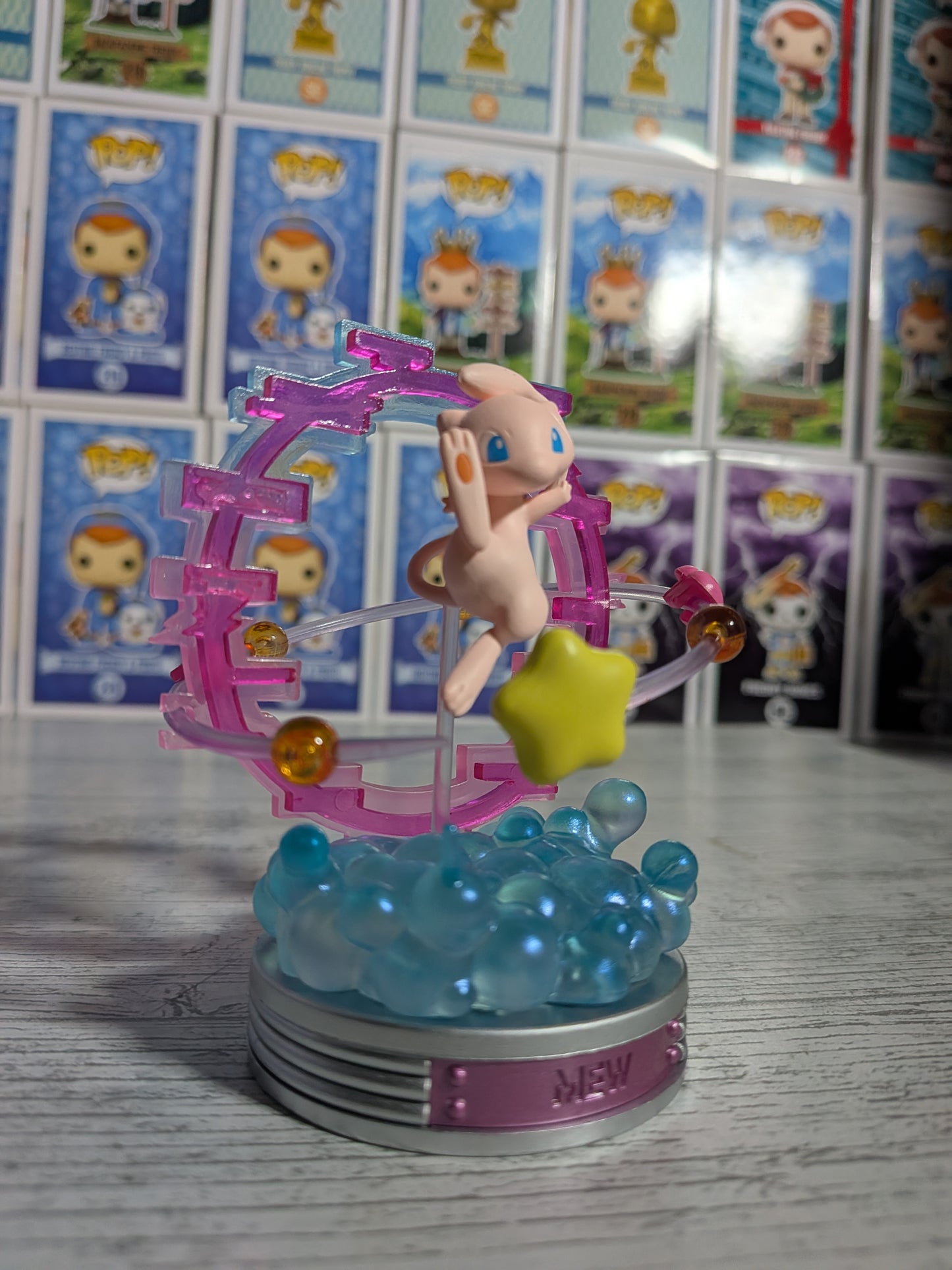 Re-Ment Pokémon - Mew - Neon Party