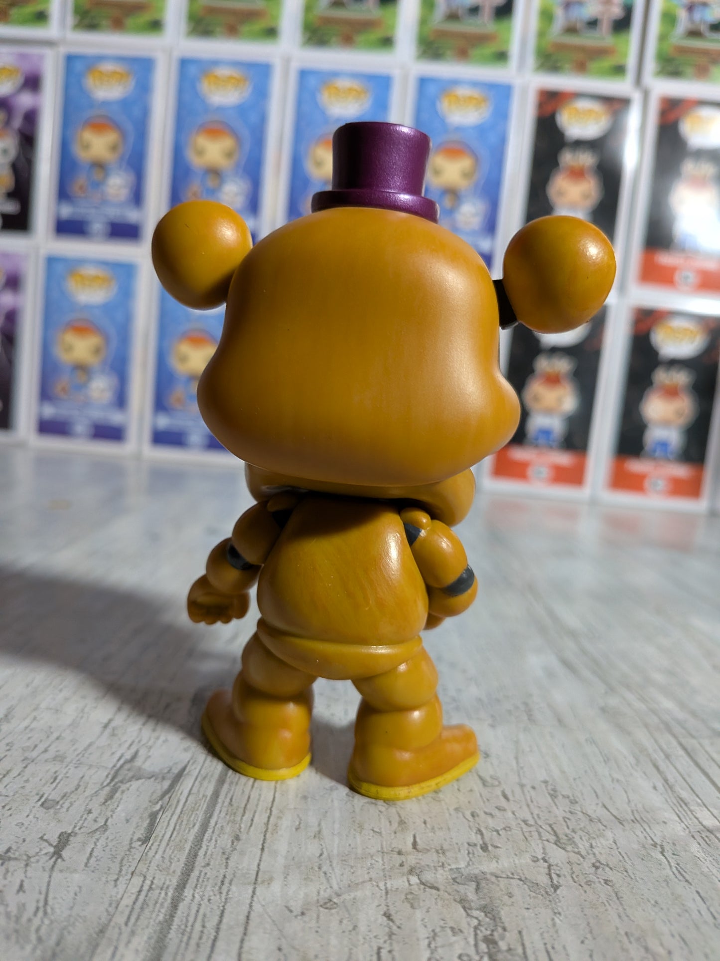 Funko Pop Five Nights at Freddy's #1150 – Fredbear (9500 Stück/Geöffnet/Beschädigter Kunststoff)
