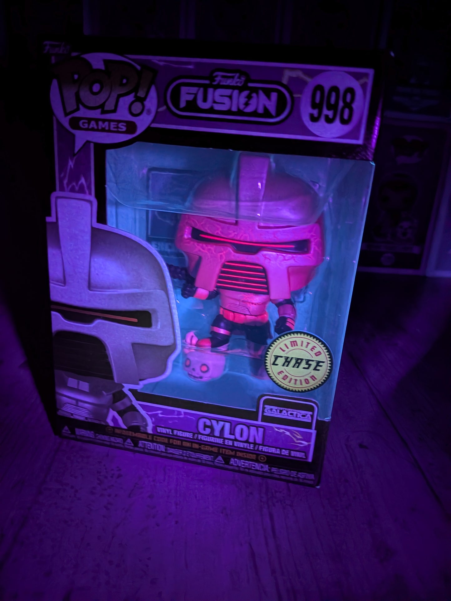 Funko Pop Games Funko Fusion #998 - Cylon (Chase)