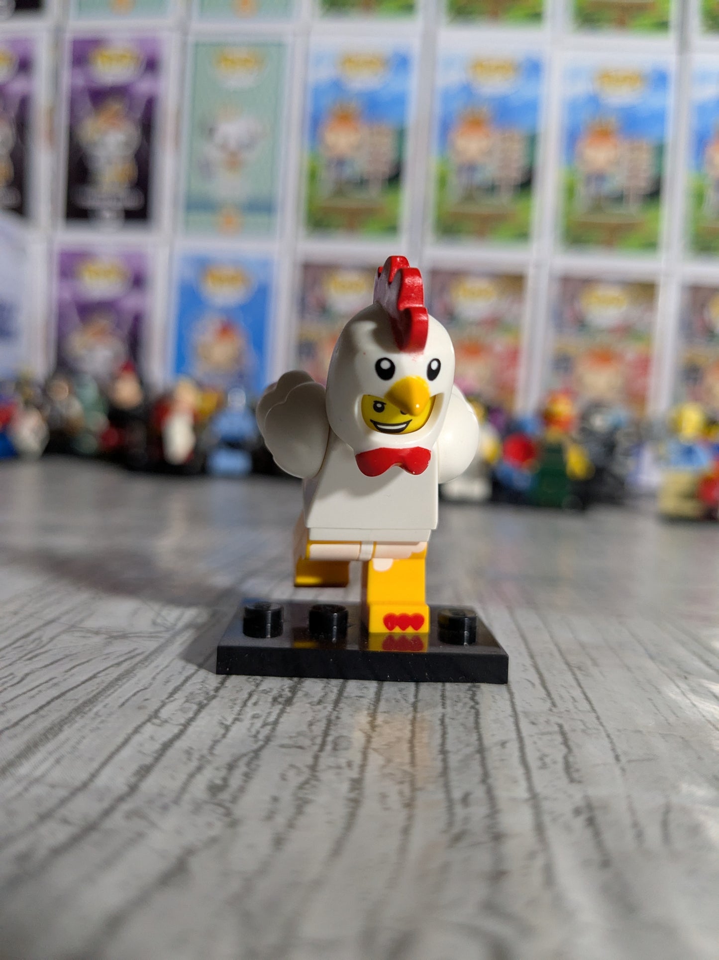 LEGO Minifigures : Chicken Suit Guy