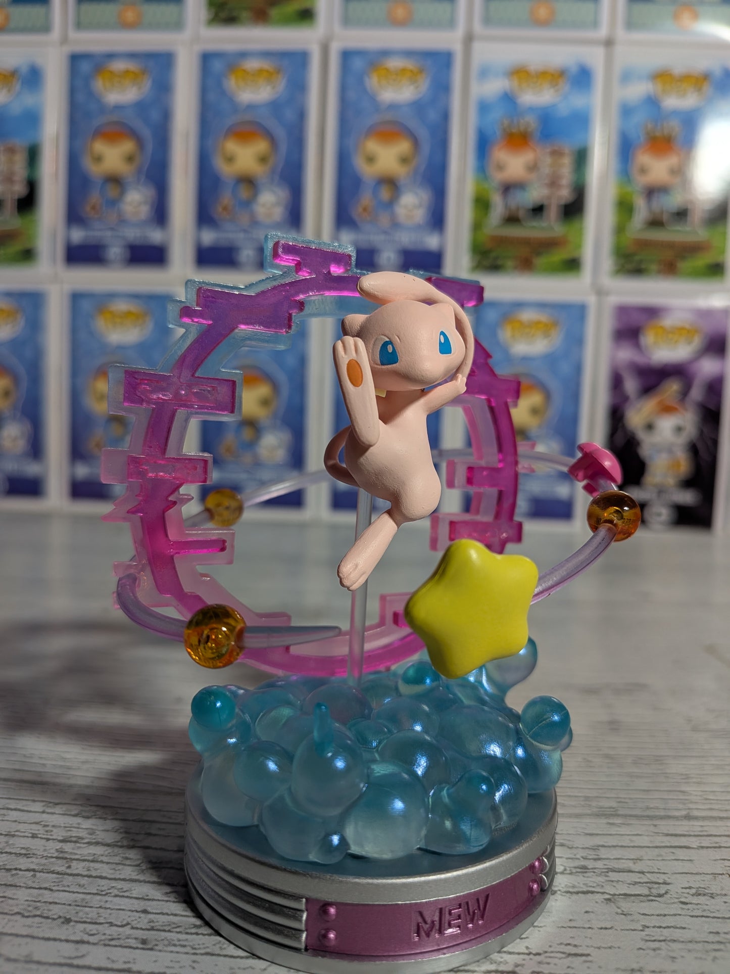 Re-Ment Pokémon - Mew - Neon Party