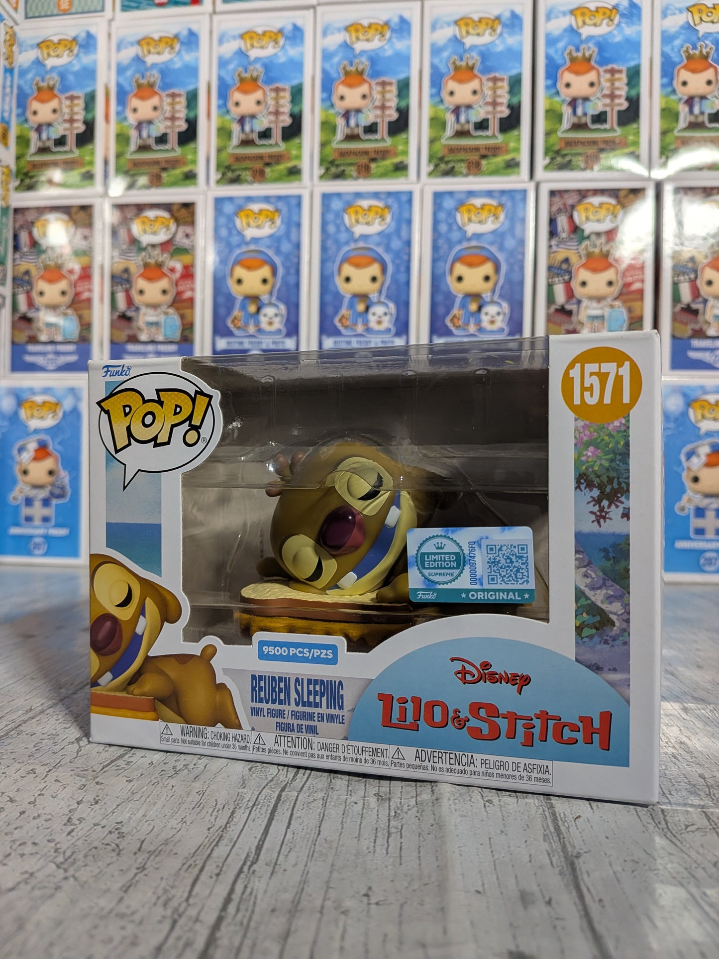 Funko Pop Disney Lilo &amp; Stitch #1571 - Reuben schläft (9500 Stück)