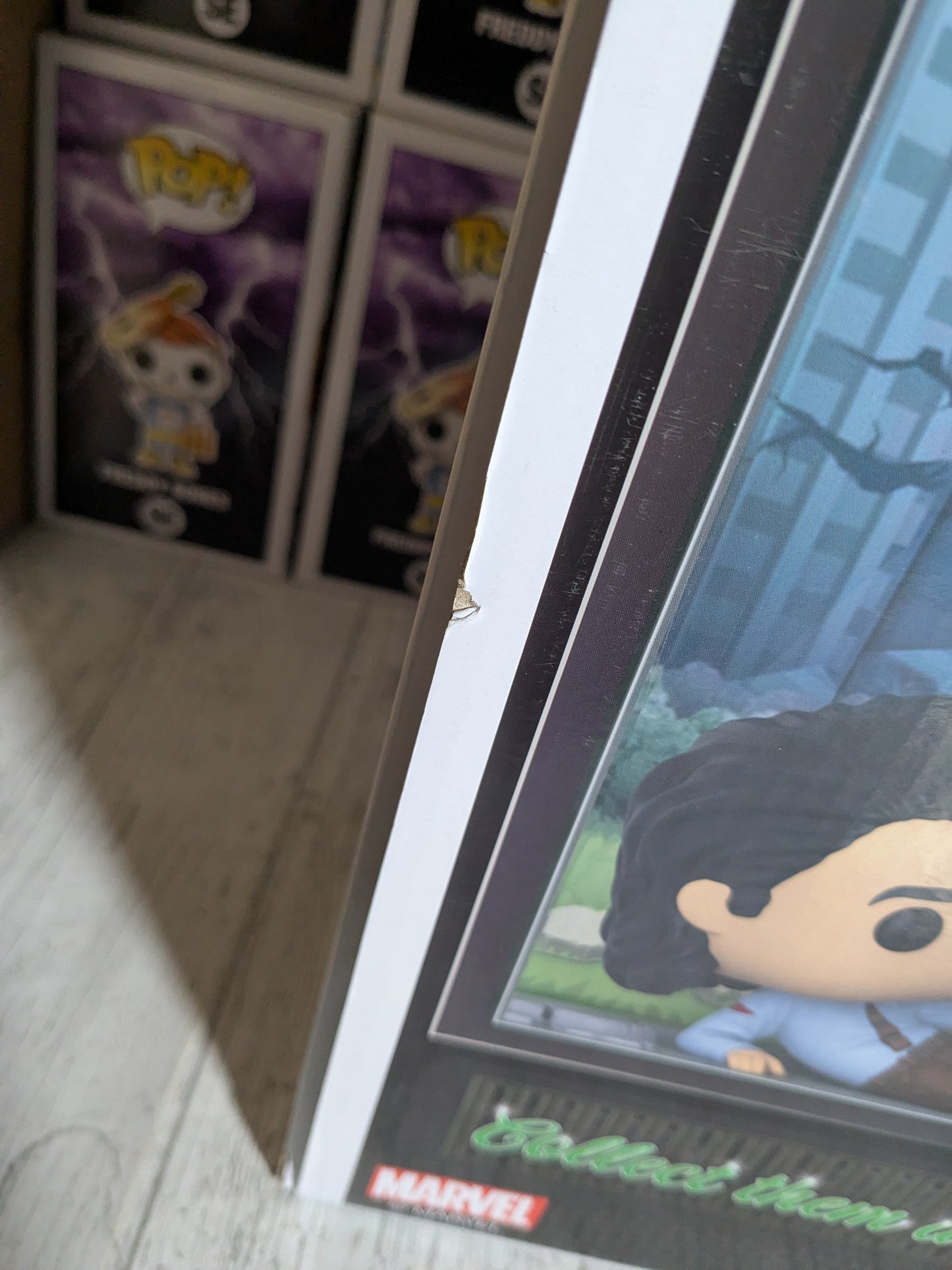 Funko pop Deluxe Marvel Studios Loki #06 - The Void (Damaged Box)