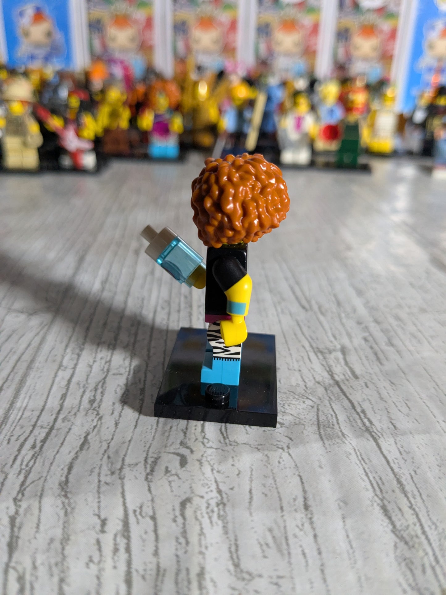 LEGO Minifigures : Dance Instructor