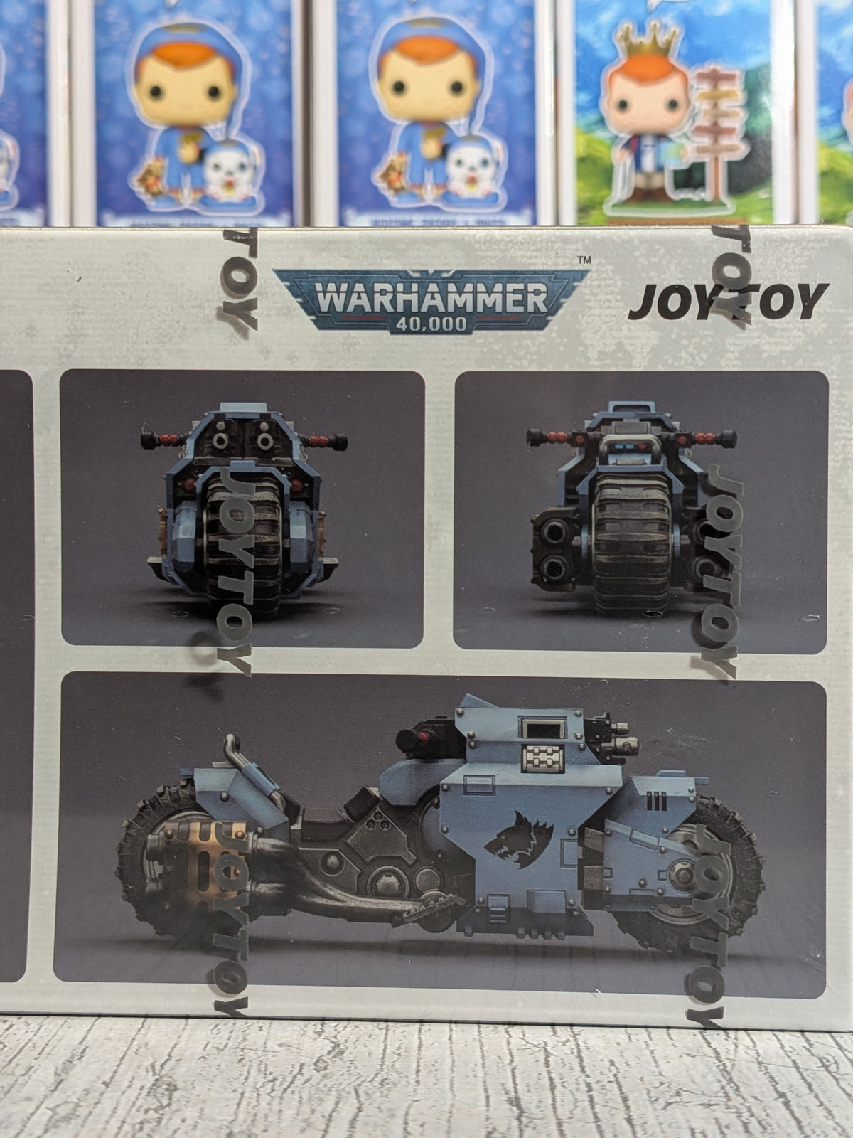 JoyToy Warhammer 40k - Space Wolves Raider-Pattern Combat Bike (22cm)