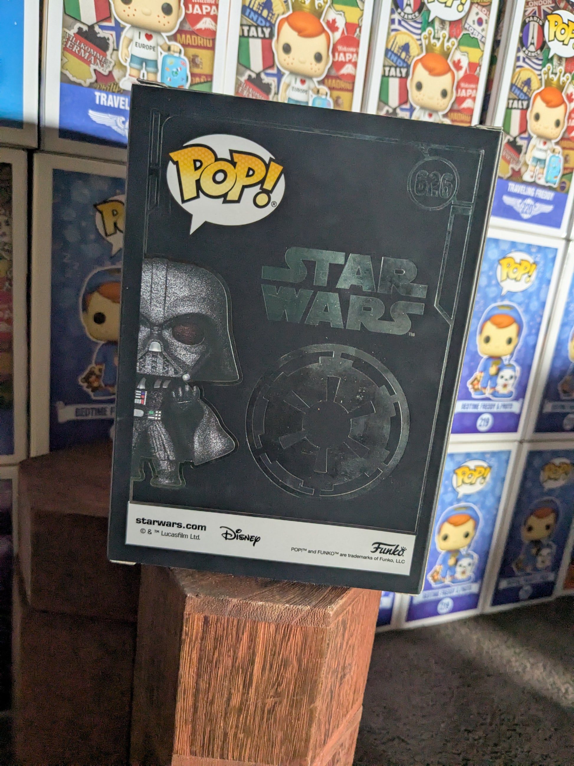 Funko pop 626 : Darth Vader (💎) - CapyToys