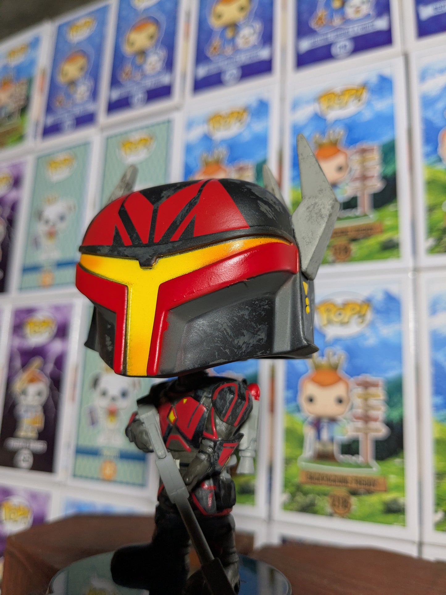 Funko pop : Darth Maul & Gar Saxon (Glow/Damaged Box/Opened)