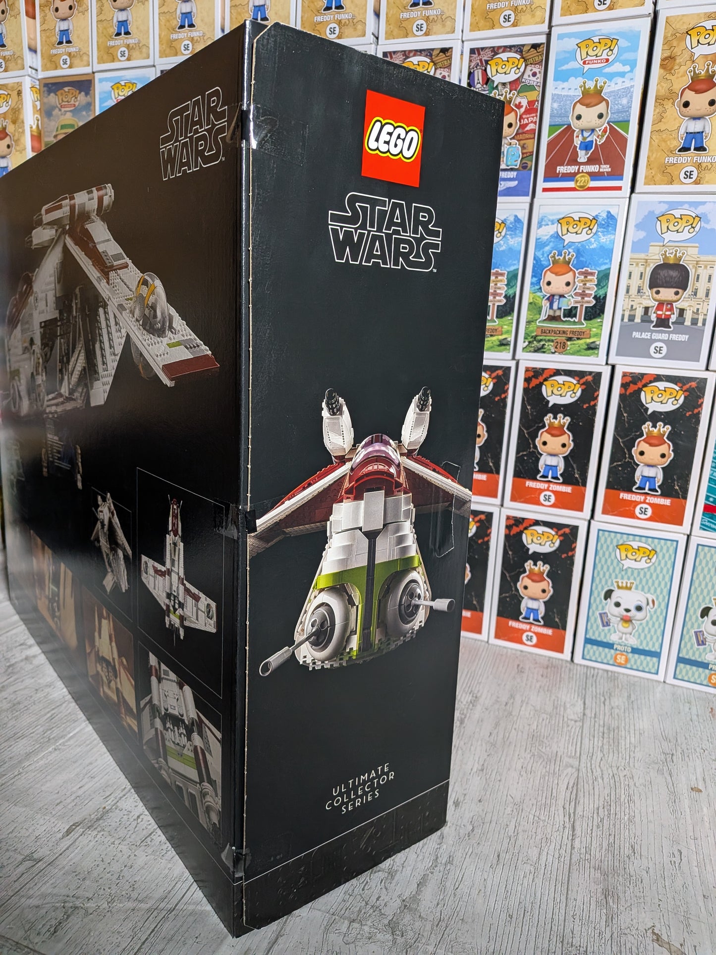 LEGO Star Wars #75309 – Republikanisches Kampfschiff – Ultimative Sammlerserie