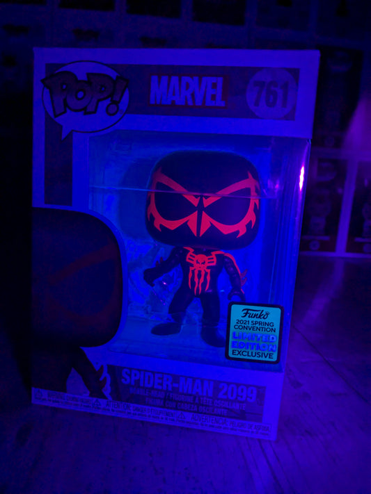 Funko pop 761 : Spider-Man 2099 (SC2021)